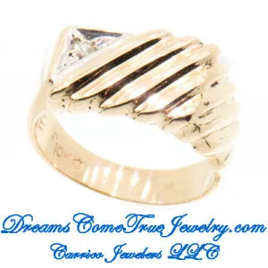 10K Gold 0.05 CTW Men's Diamond Ring