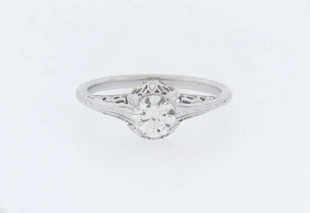 10K-WG DIAMOND SOLITAIRE RING