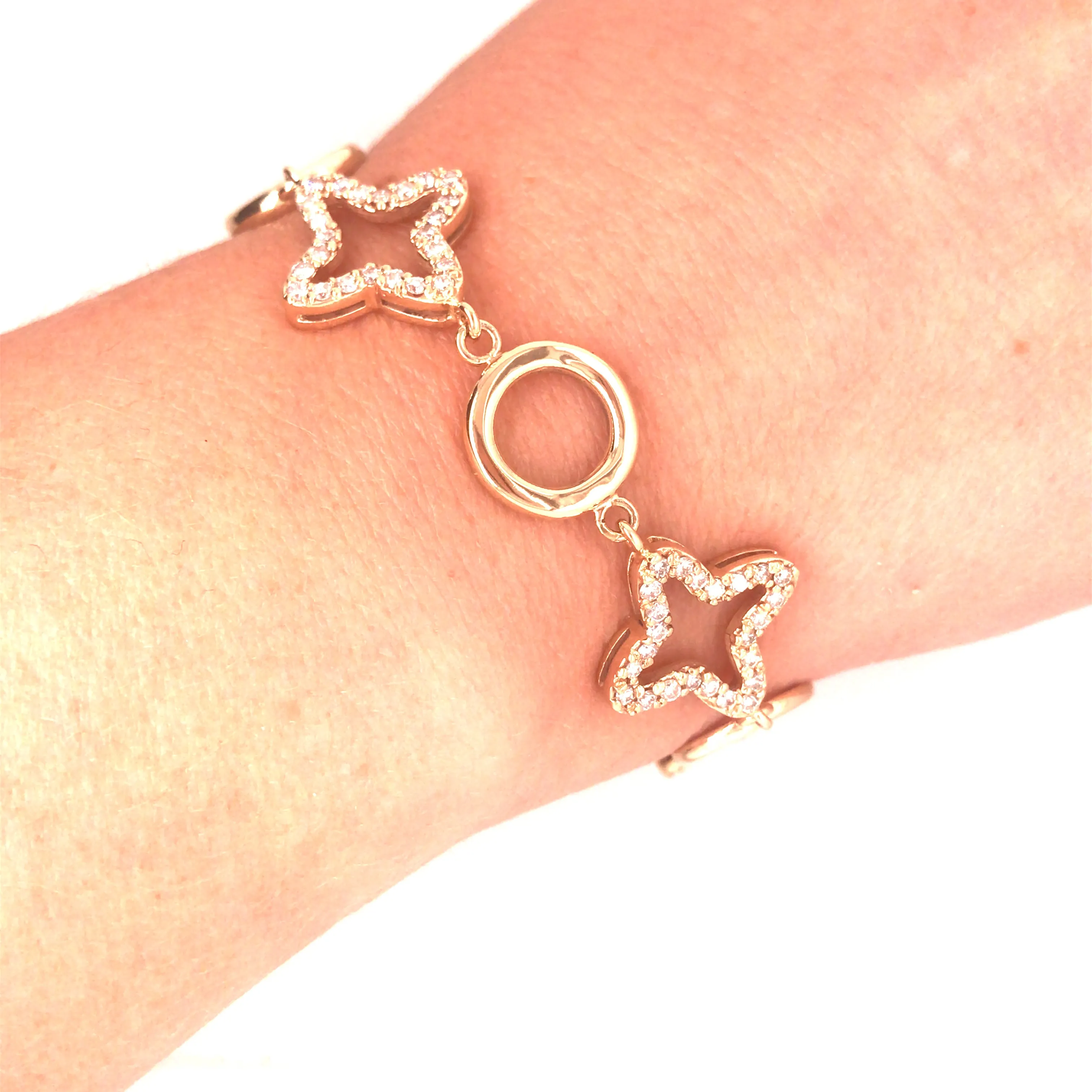 14K Diamond Star and Gold Circle Bracelet Yellow Gold