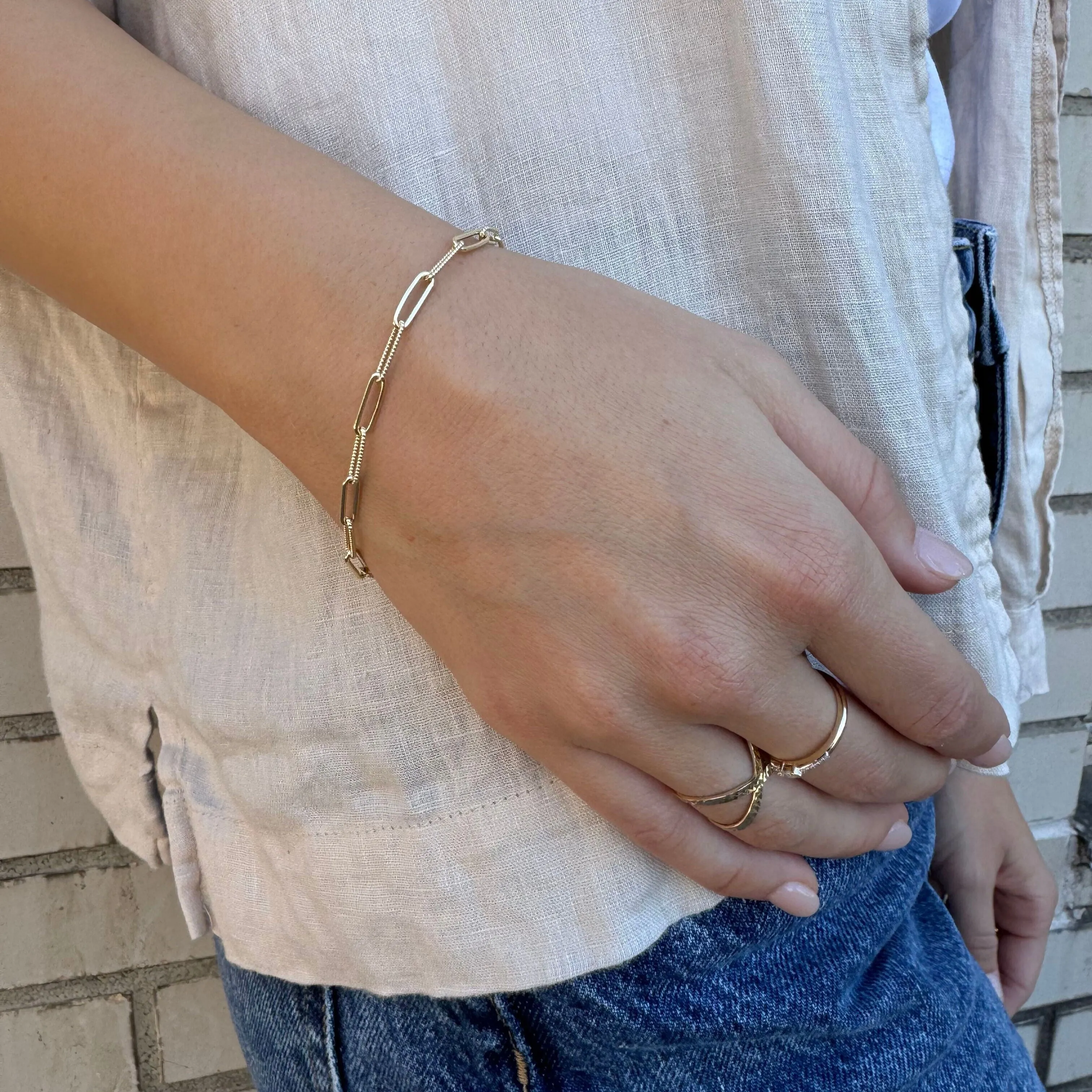 14K Gold Alternating Twist Link Paperclip Bracelet