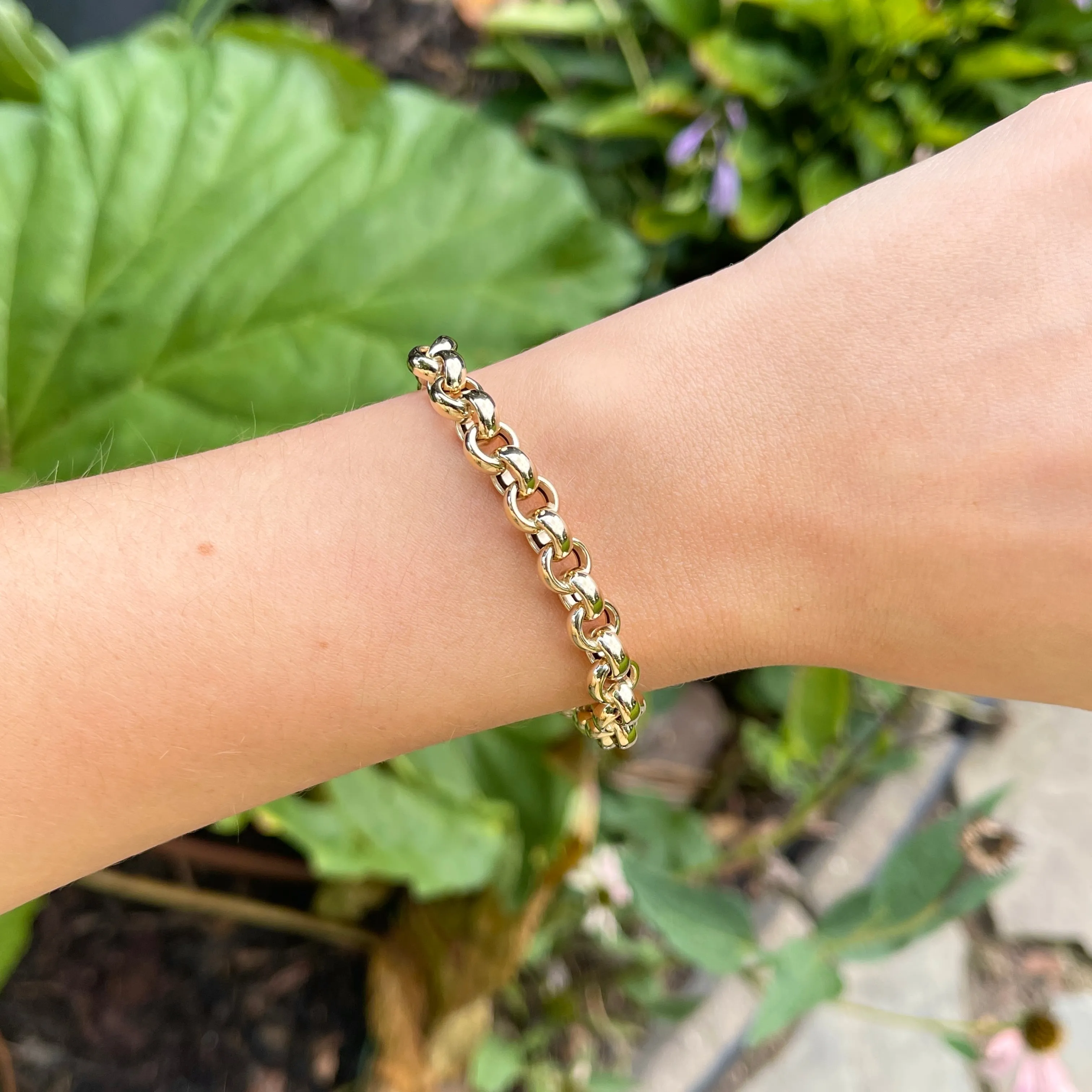 14KT Yellow Gold Rounded Rolo Chain Link Toggle Bracelet