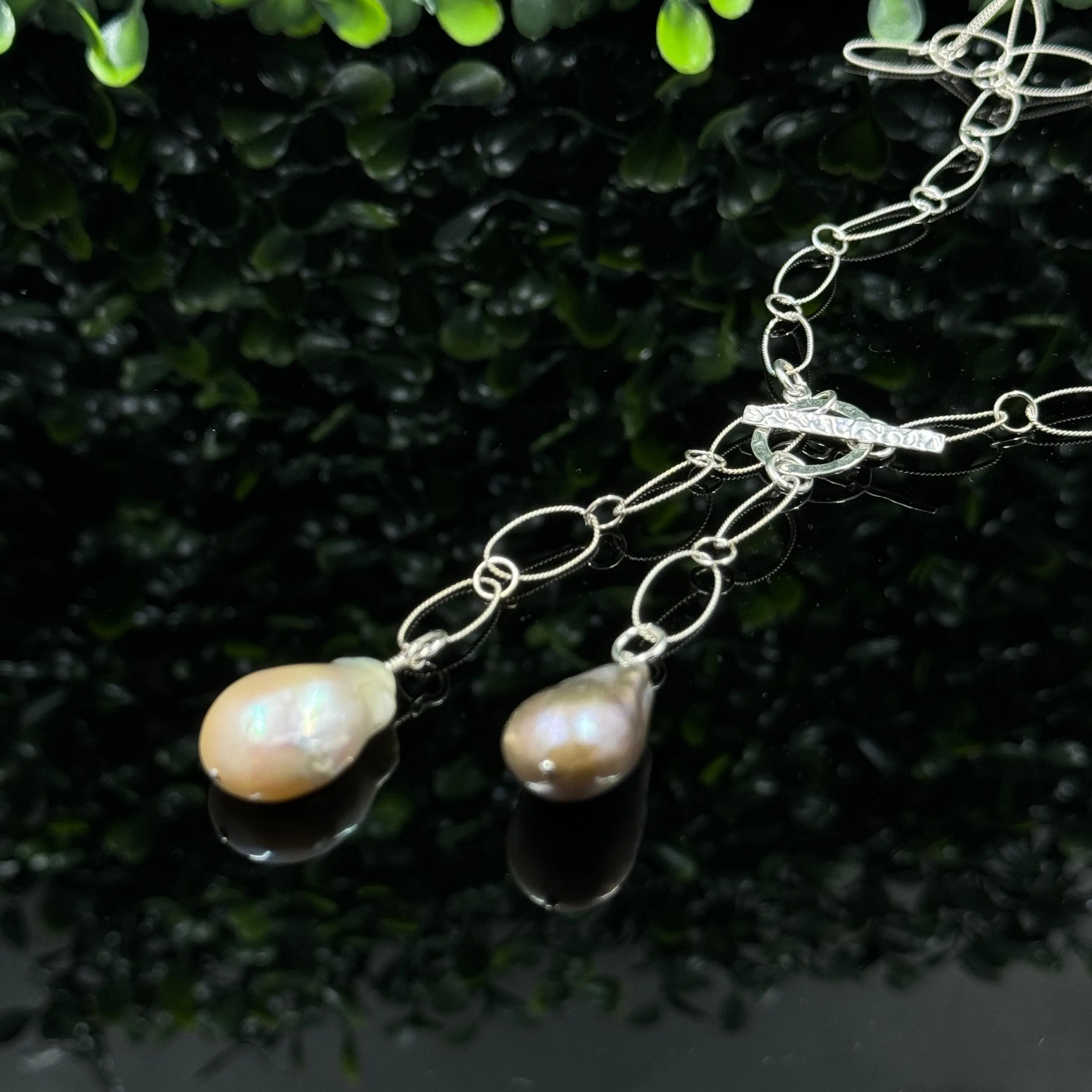 16-Inch Sterling Silver Lariat Necklace with Dual Baroque Pearls