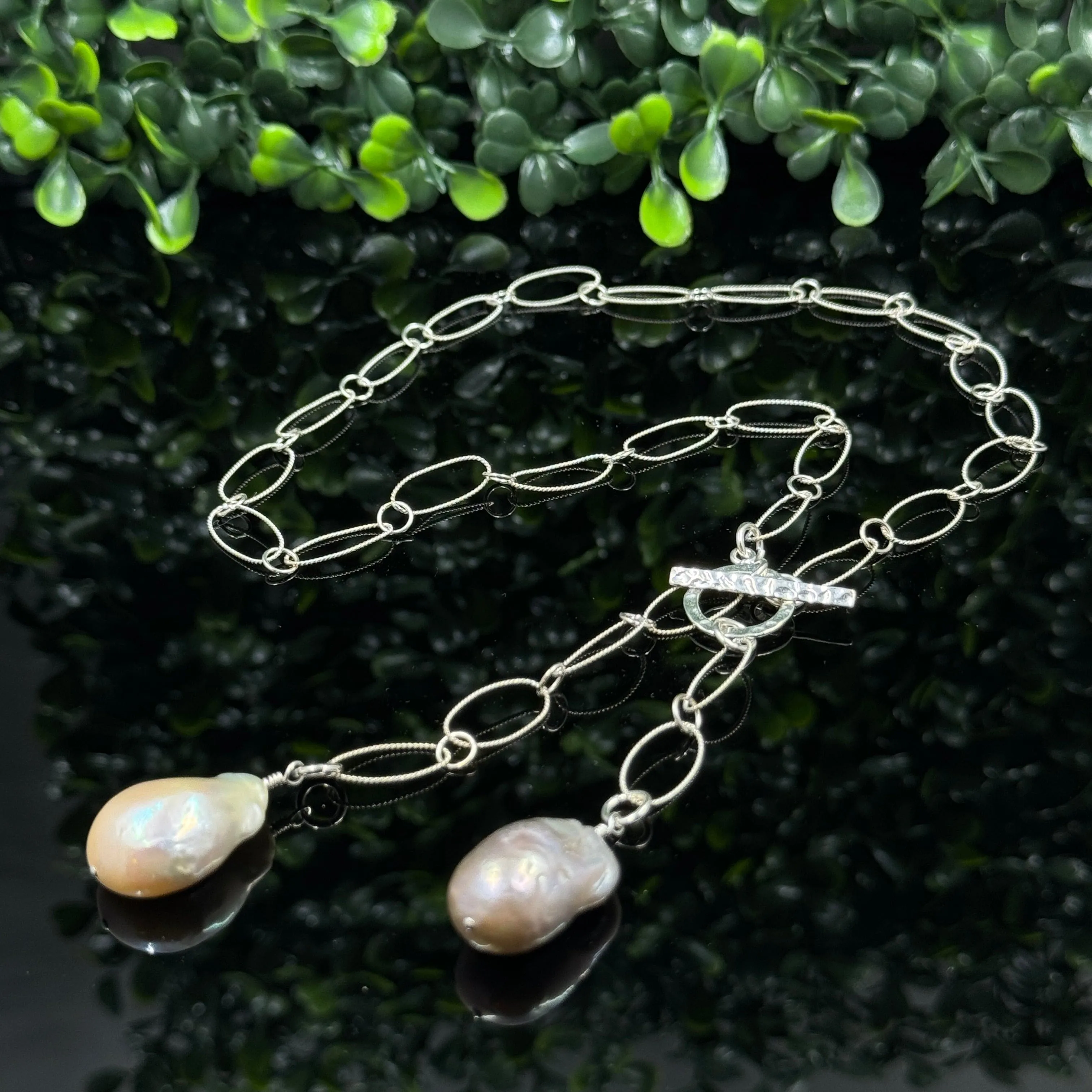 16-Inch Sterling Silver Lariat Necklace with Dual Baroque Pearls