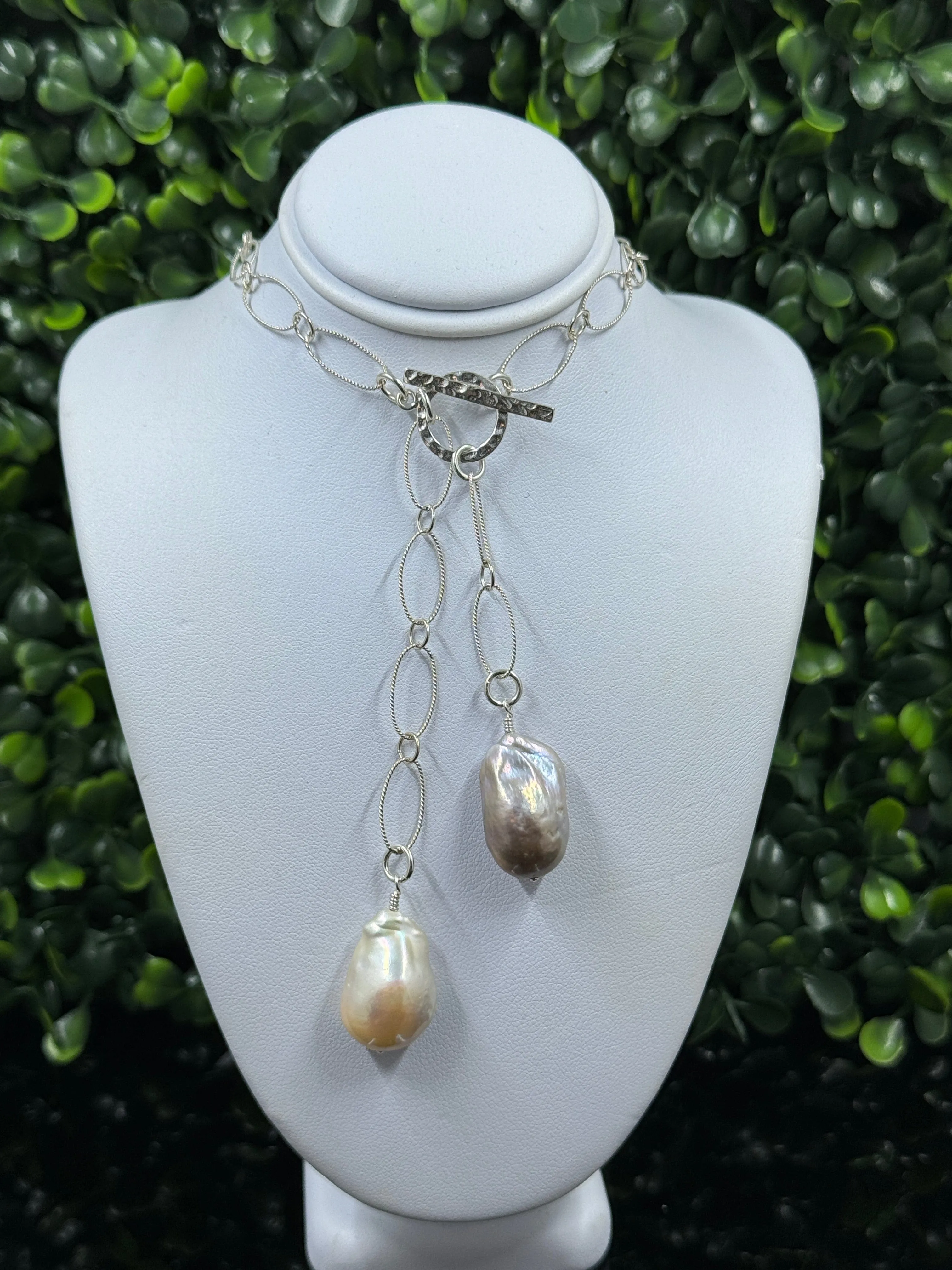 16-Inch Sterling Silver Lariat Necklace with Dual Baroque Pearls