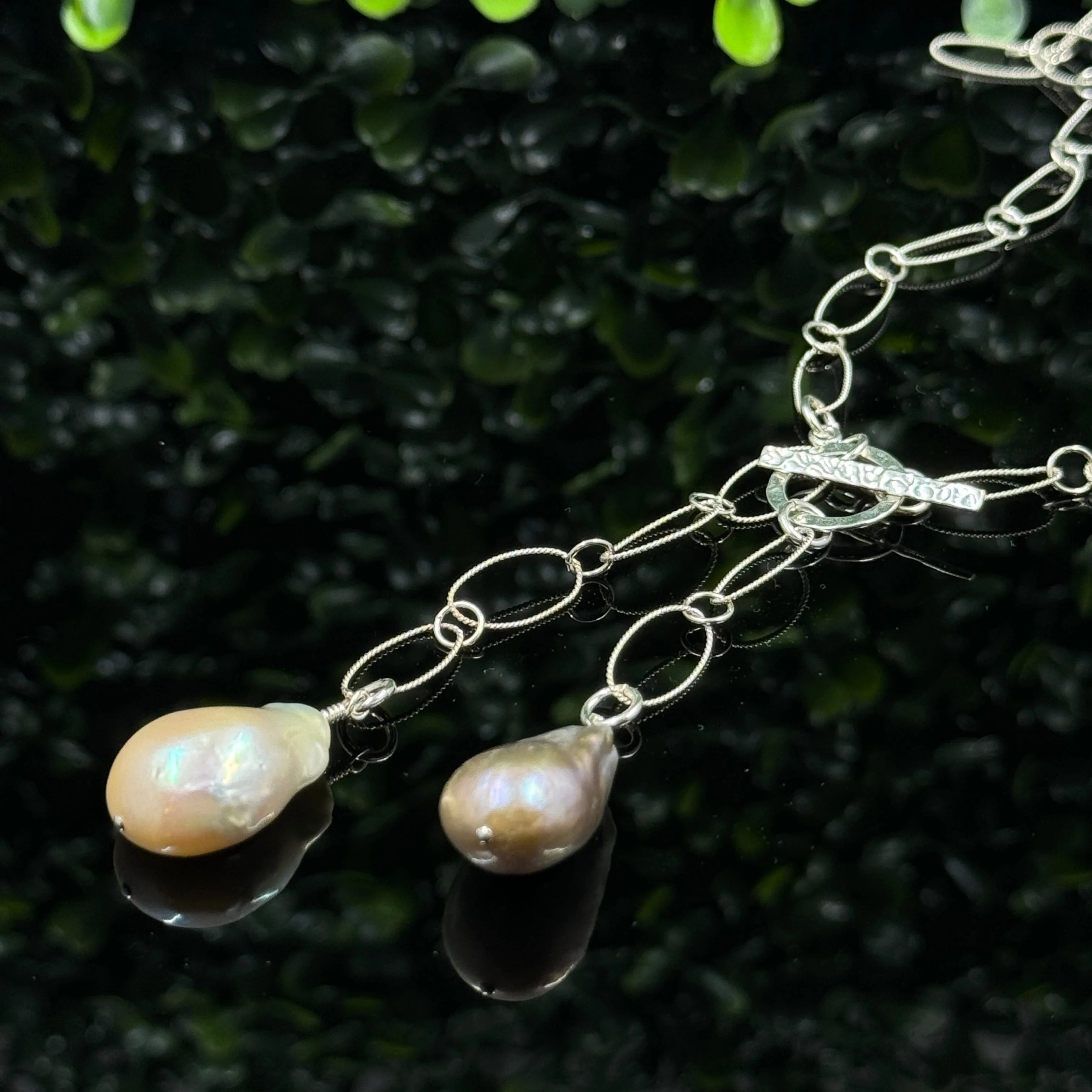 16-Inch Sterling Silver Lariat Necklace with Dual Baroque Pearls