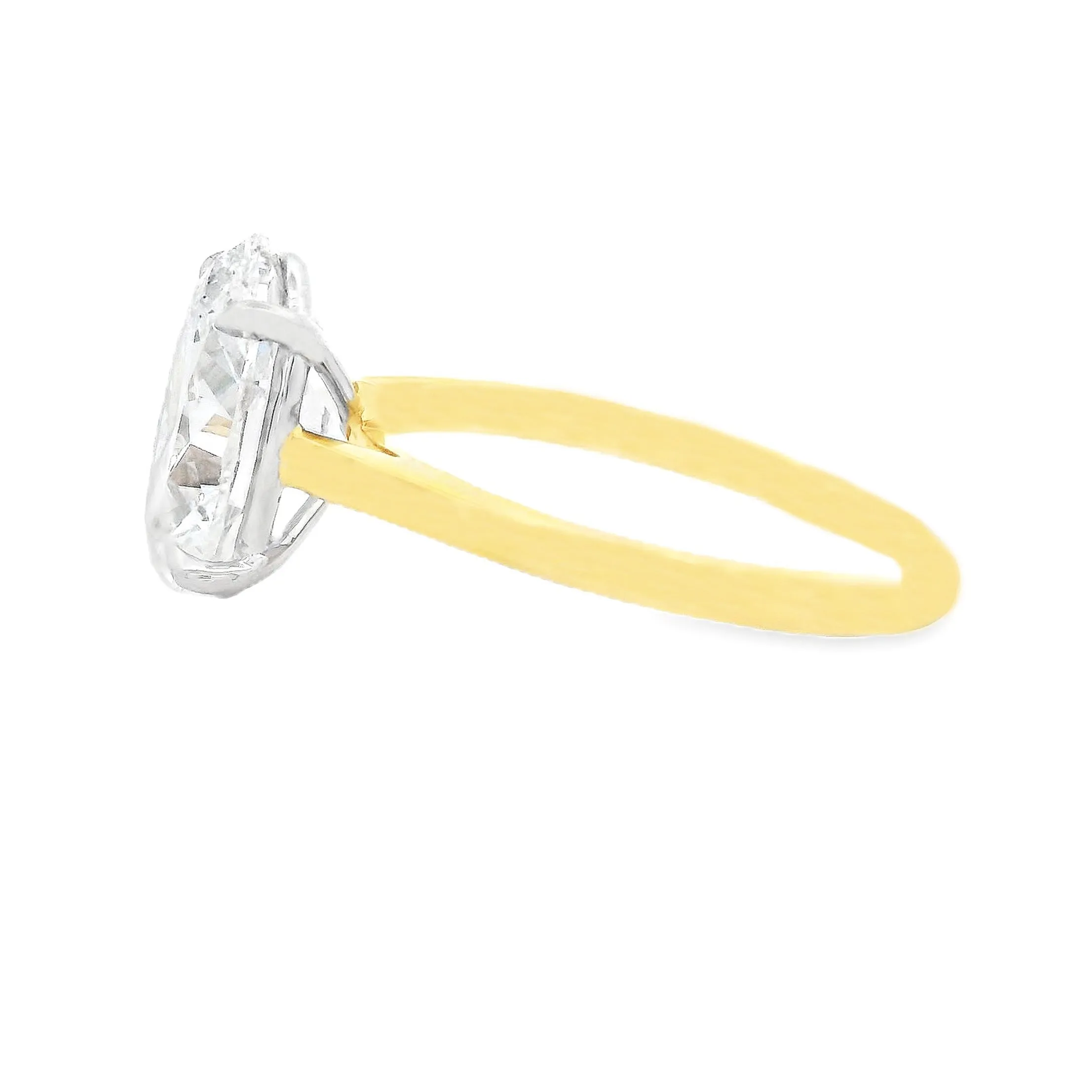 3.10ct 18k Yellow Gold Oval Cut Diamond Engagement Ring
