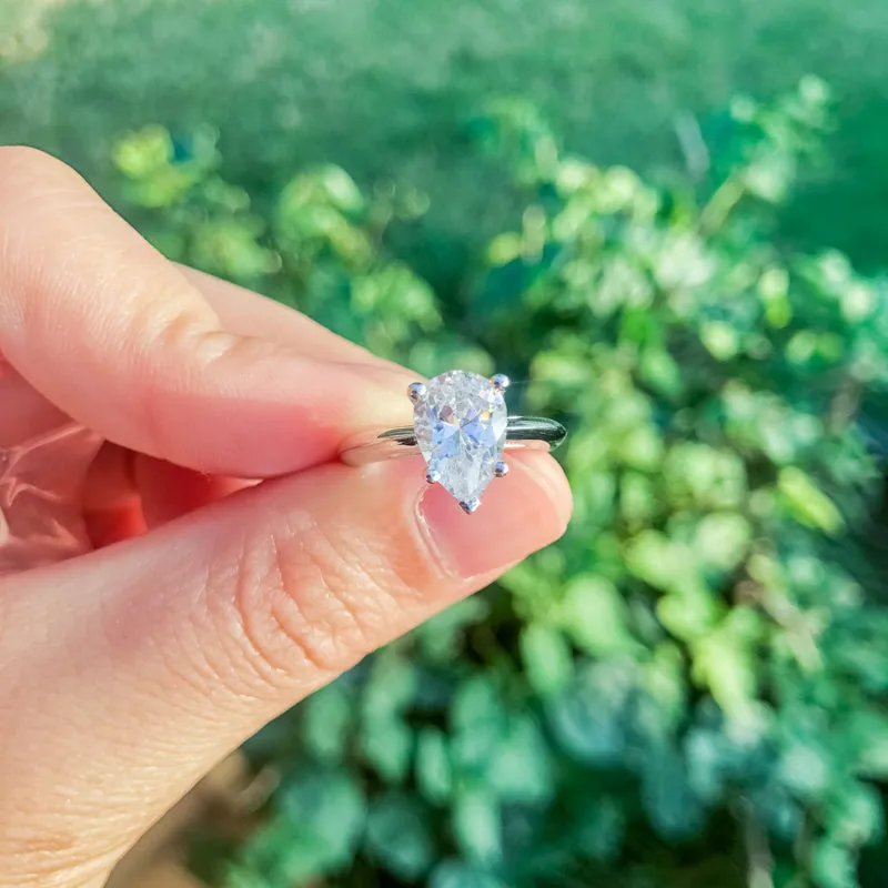 Ainuoshi Classic Solitaire Pear Created White Diamond Ring