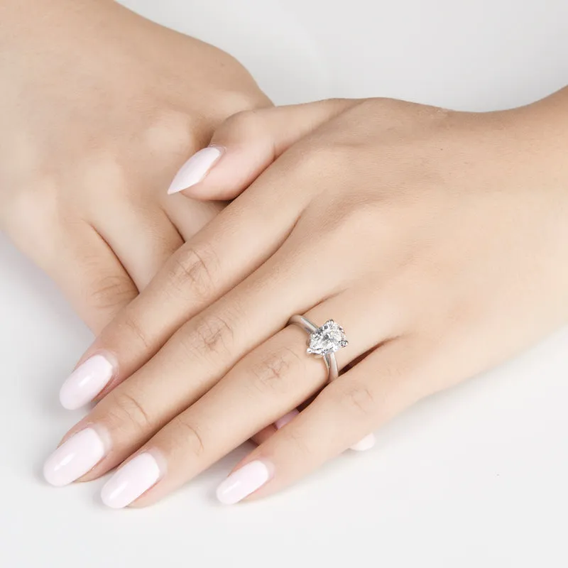 Ainuoshi Classic Solitaire Pear Created White Diamond Ring