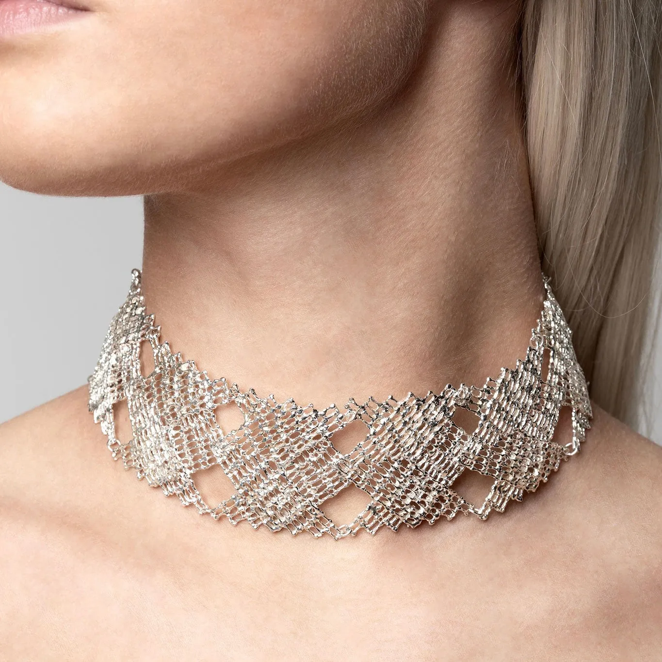 ALVÖR necklace