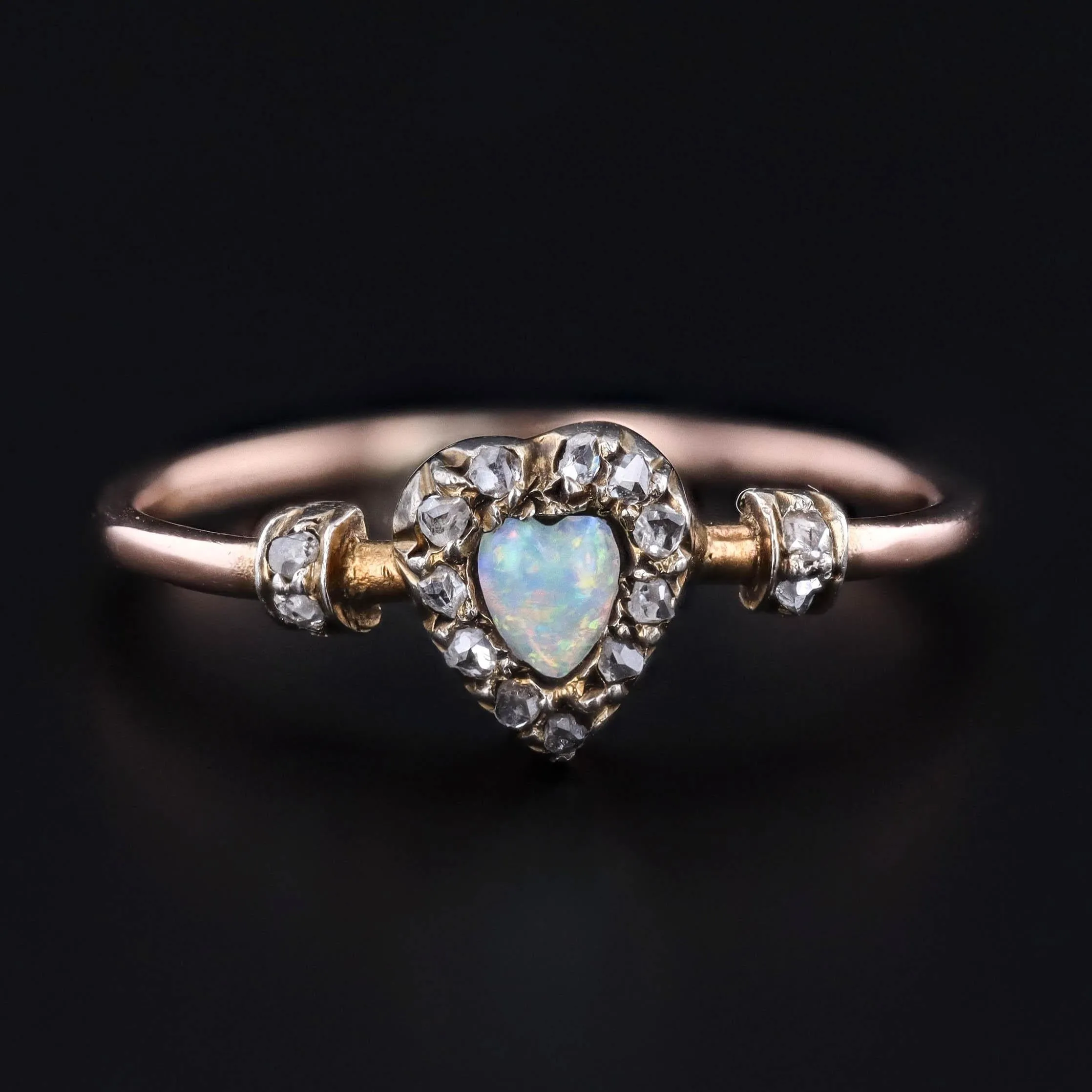 Antique Opal and Diamond Heart Ring of 18k Gold