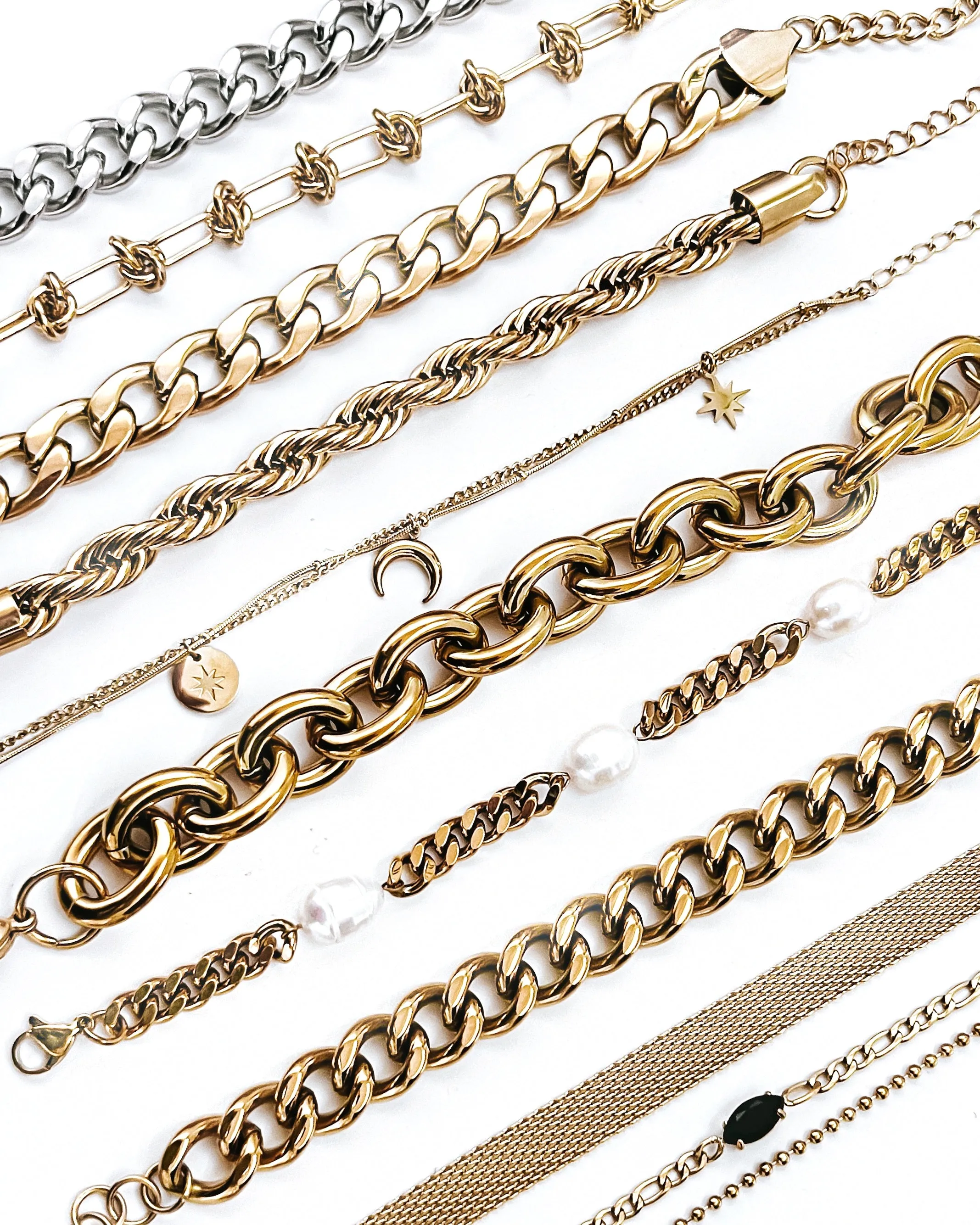Assorted Gold Chain Bracelets || 6 or 12