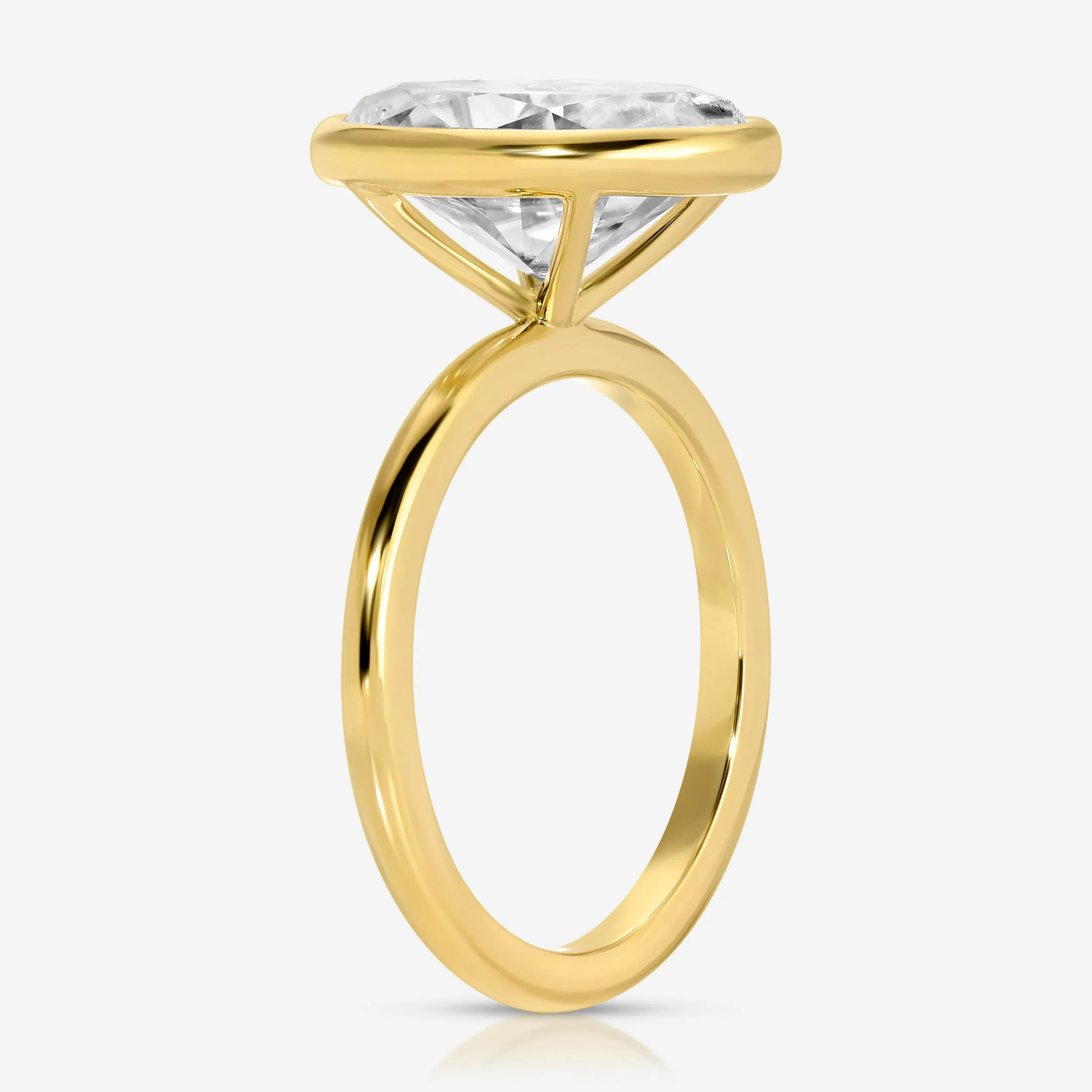 Bella Flush (5.2ct) Oval Moissanite Engagement Ring