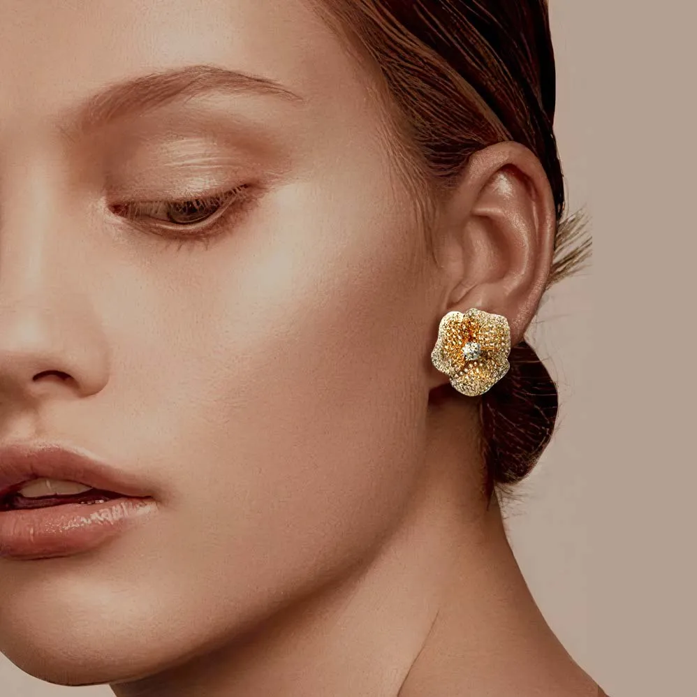 Bloom Medium Flower Diamond Earrings