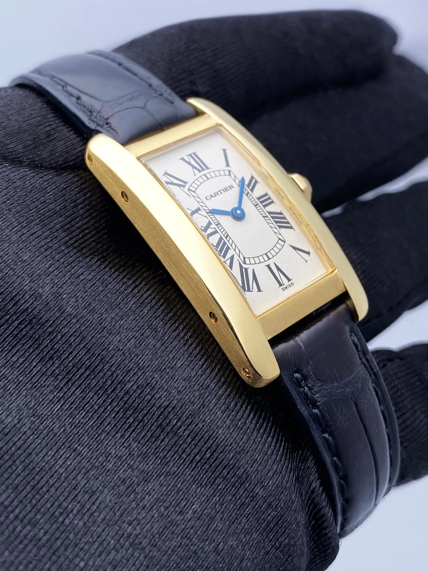 Cartier  Tank Americaine W2601556 Yellow Gold Ladies Watch