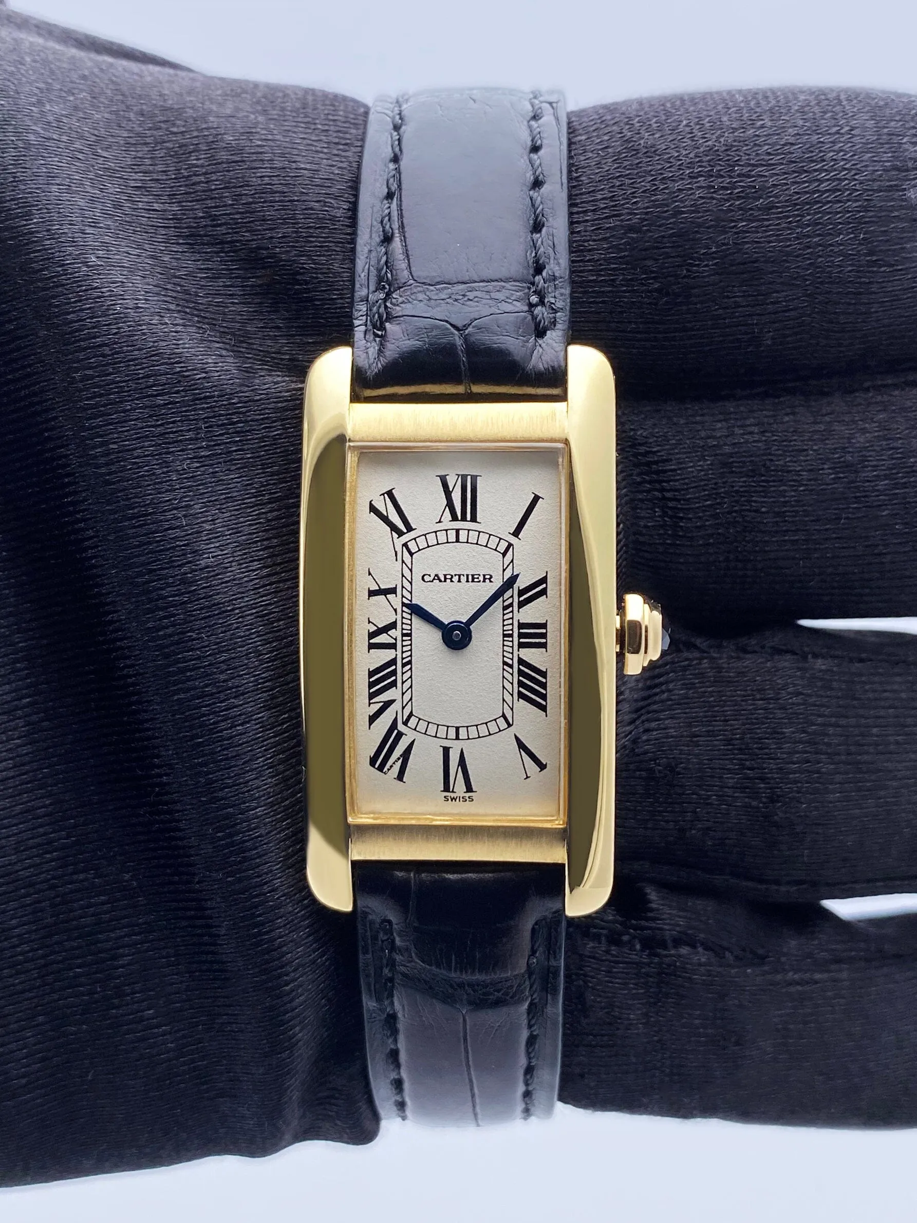 Cartier  Tank Americaine W2601556 Yellow Gold Ladies Watch