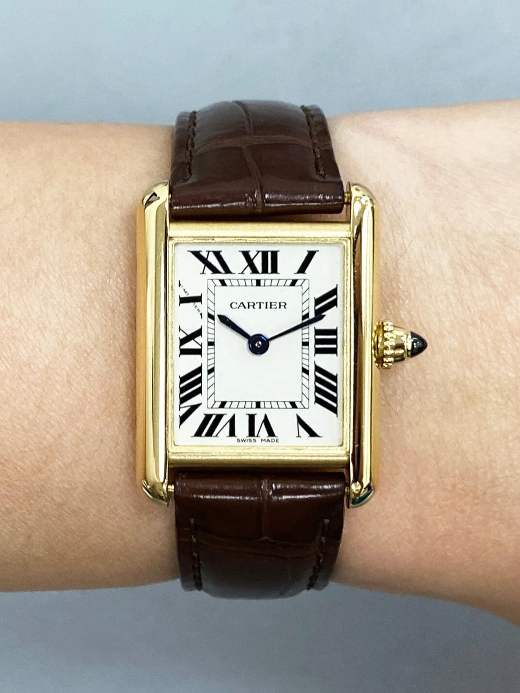 Cartier Tank Louis W1529856 18K Yellow Gold Ladies Watch