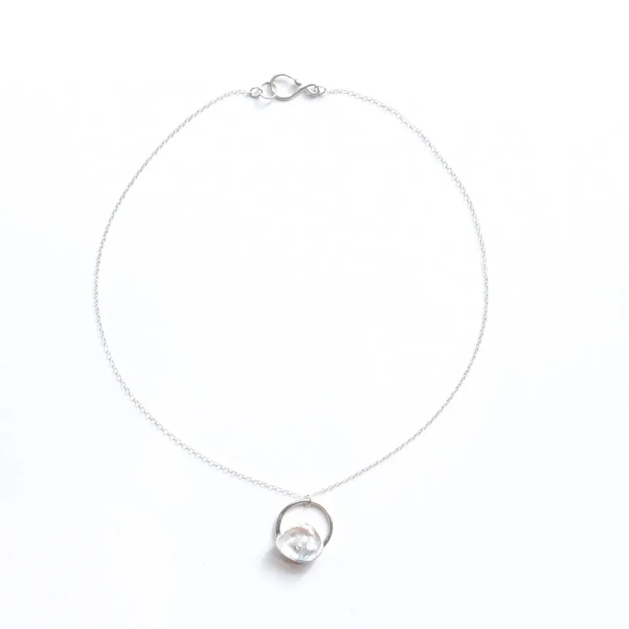 Circle Pendant Necklace - Karolyn Elisa Jewelry