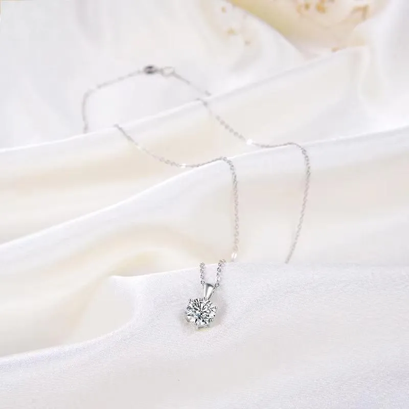 Classic Round Shape Pendant Necklaces for Women