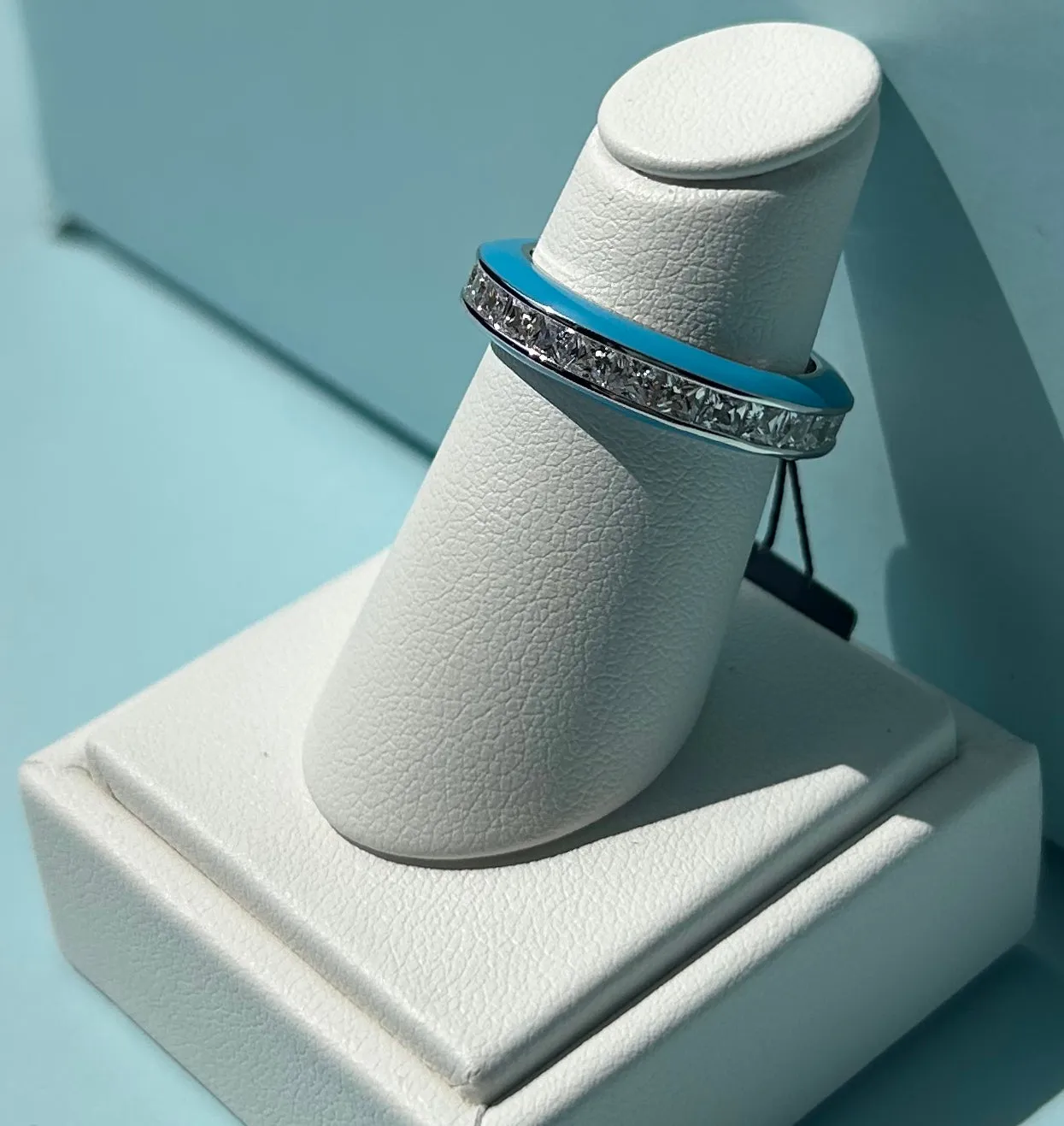 Crislu Platinum Glaze Blue Enamel Ring