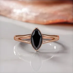 Curva Scura -   Bezel  Natural Black Diamond Marquis Engagement Ring  in Rose Gold