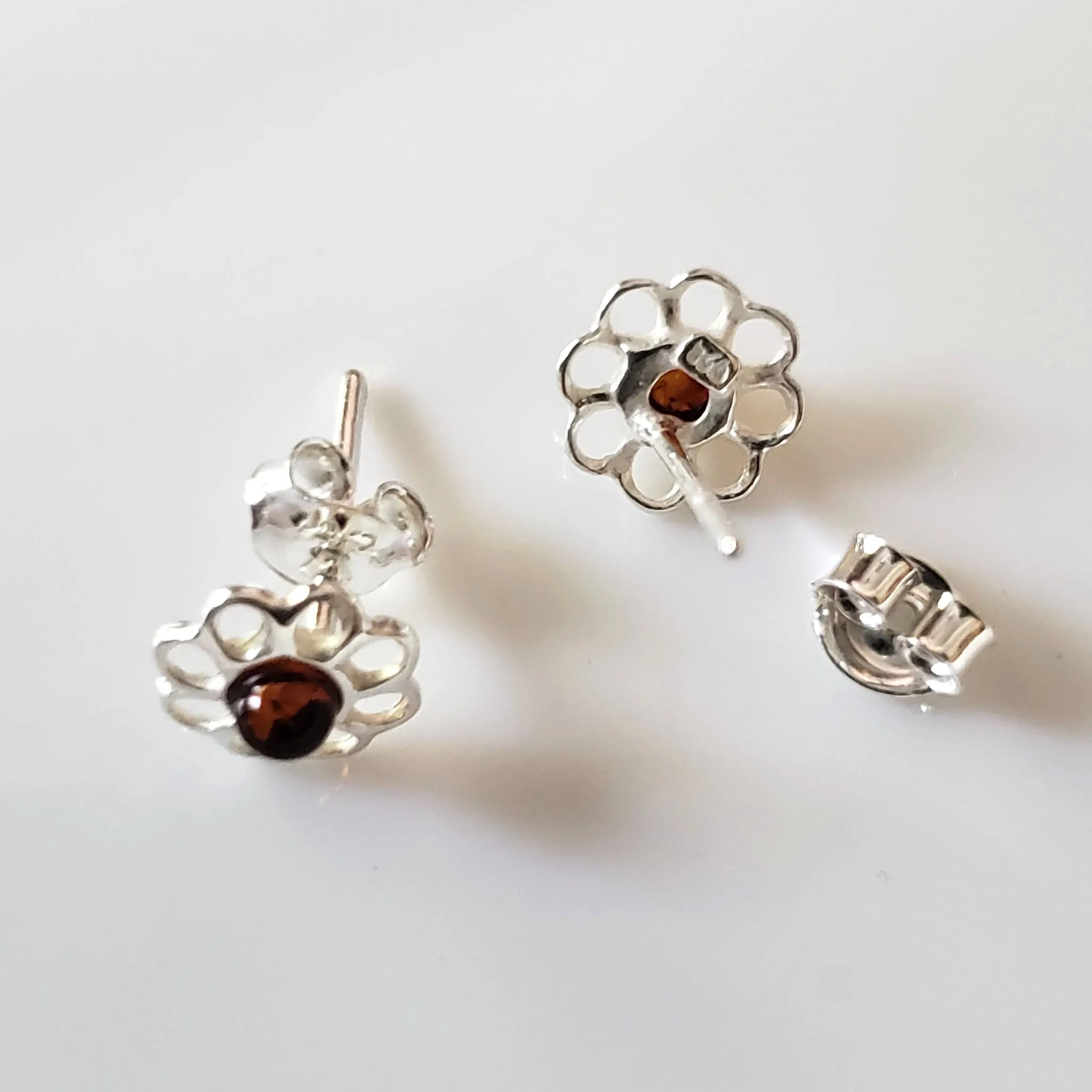Daisy Sterling Silver Stud Earrings with Amber