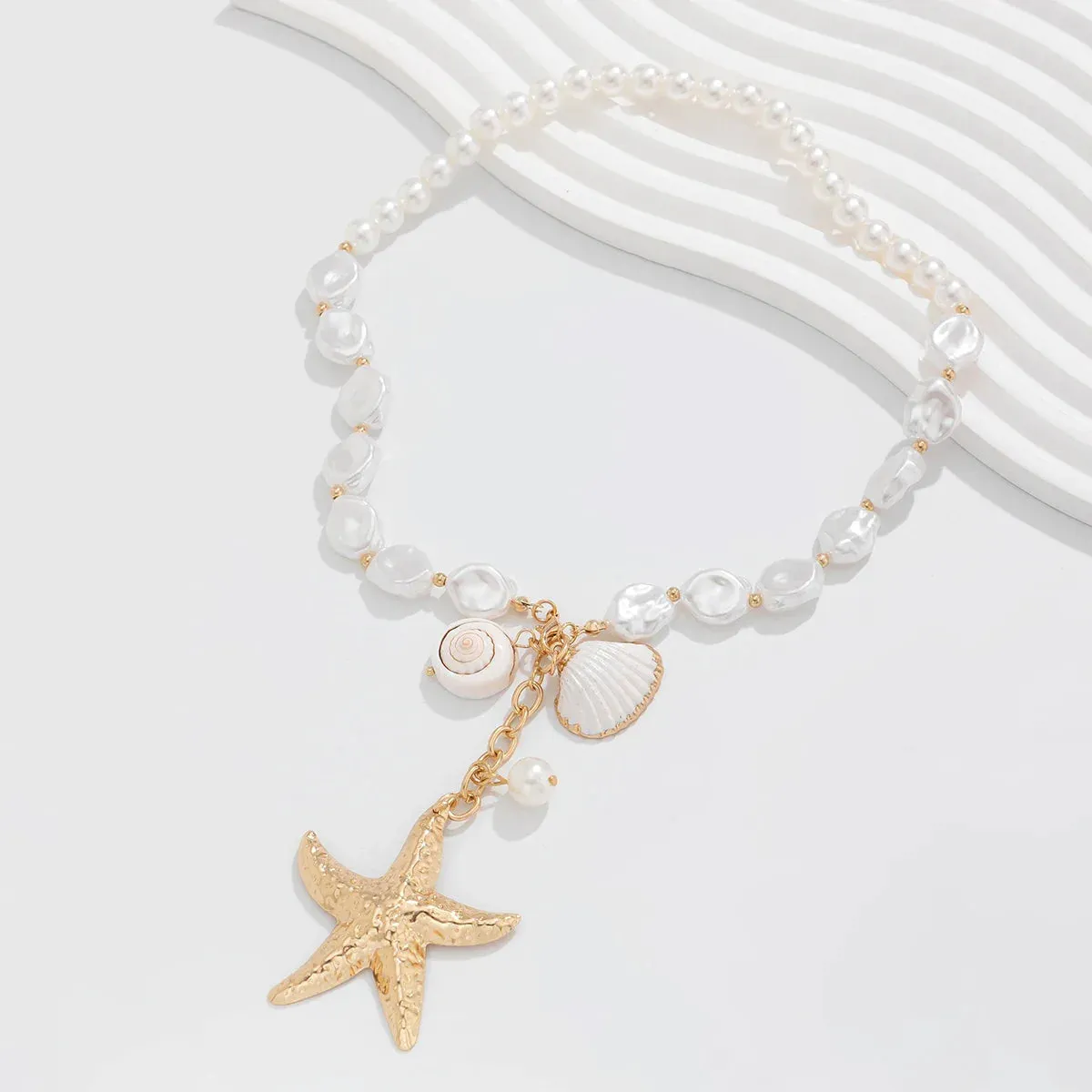 Elegant Imitation Pearl Necklace