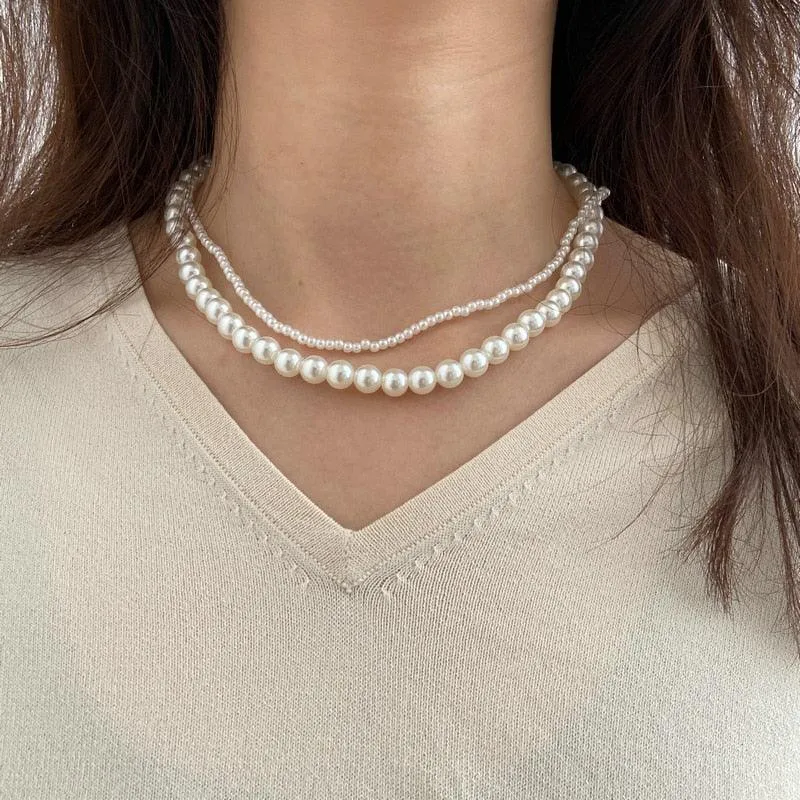 Elegant Necklace Shell Pearl With Silver Chain