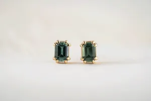 Embrace Stud Earrings | Montana Sapphire