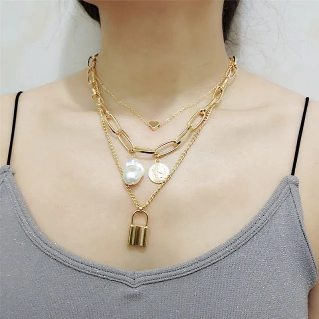 Fashion Chain Pearl Necklace For Women Baroque Pearl Pendant Necklaces Choker Neck Snake Chain Gold Silver Color Collier Jewelry