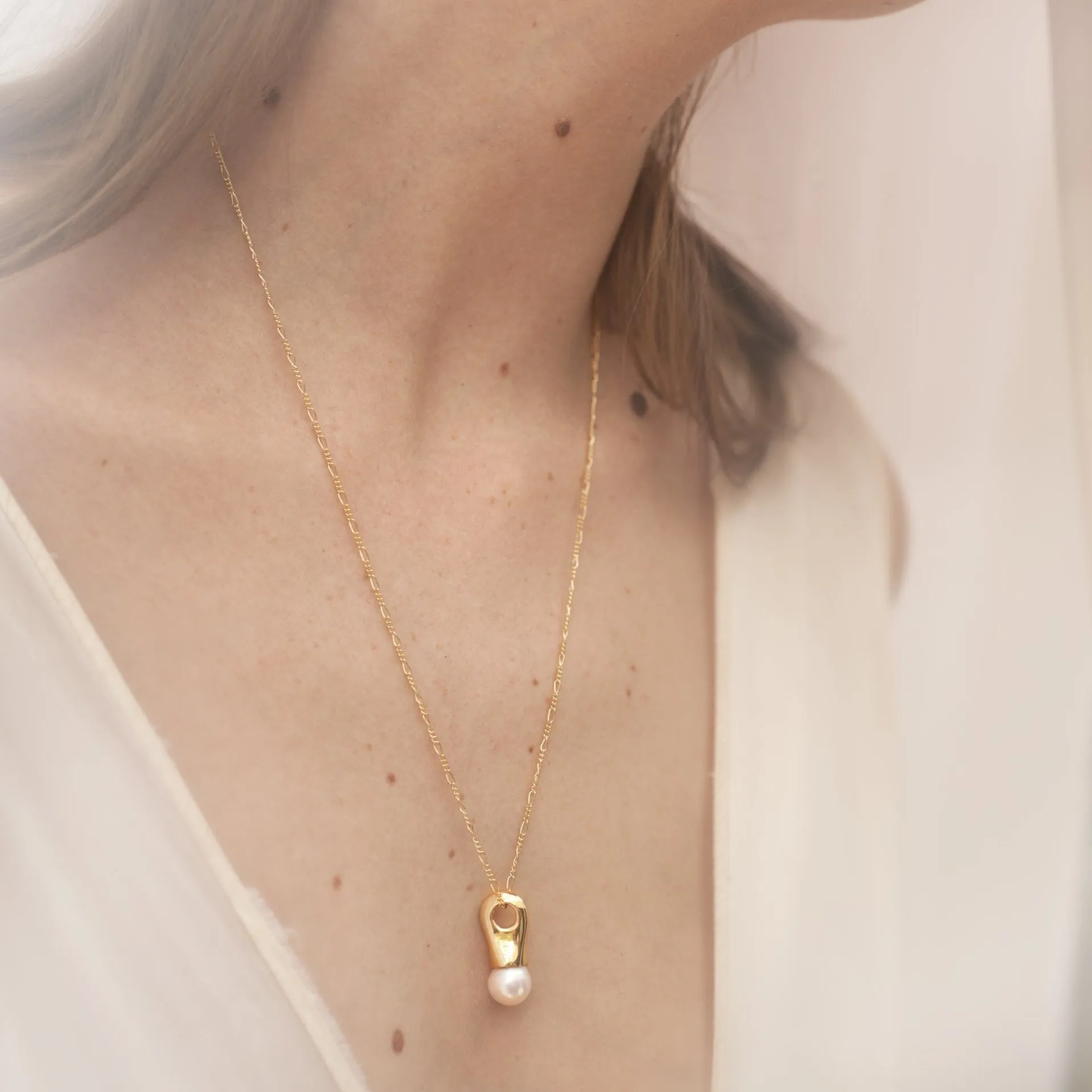 Fluid Pendant