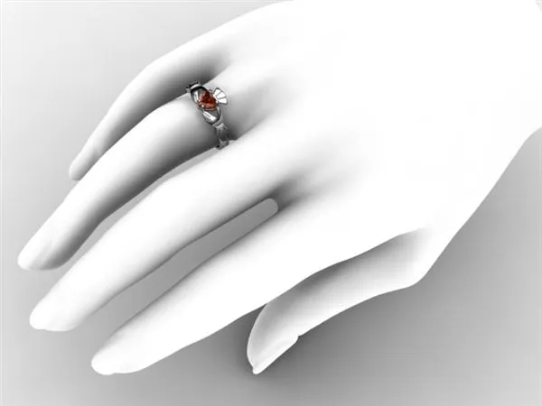 Garnet PLATINUM Claddagh Ring