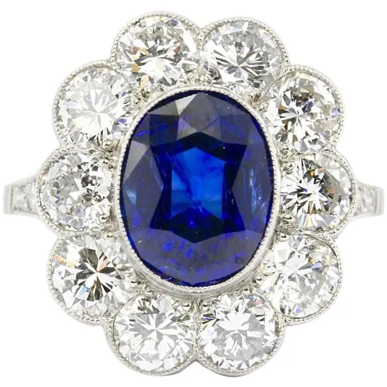 GIA Certified Natural No Treatment 4.08ct Sapphire in a Platinum & Diamond Setting