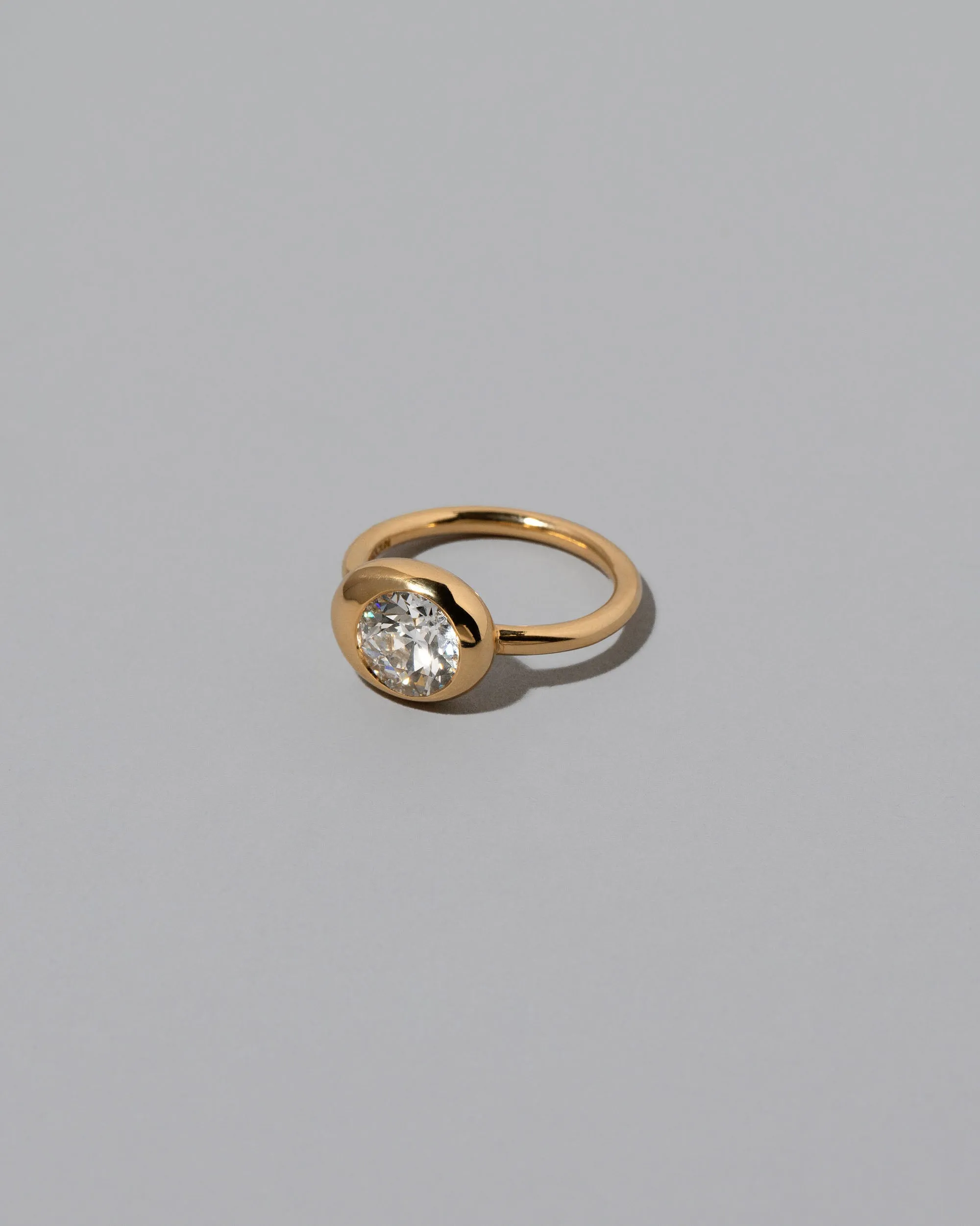 Grand Level Ring - Diamond