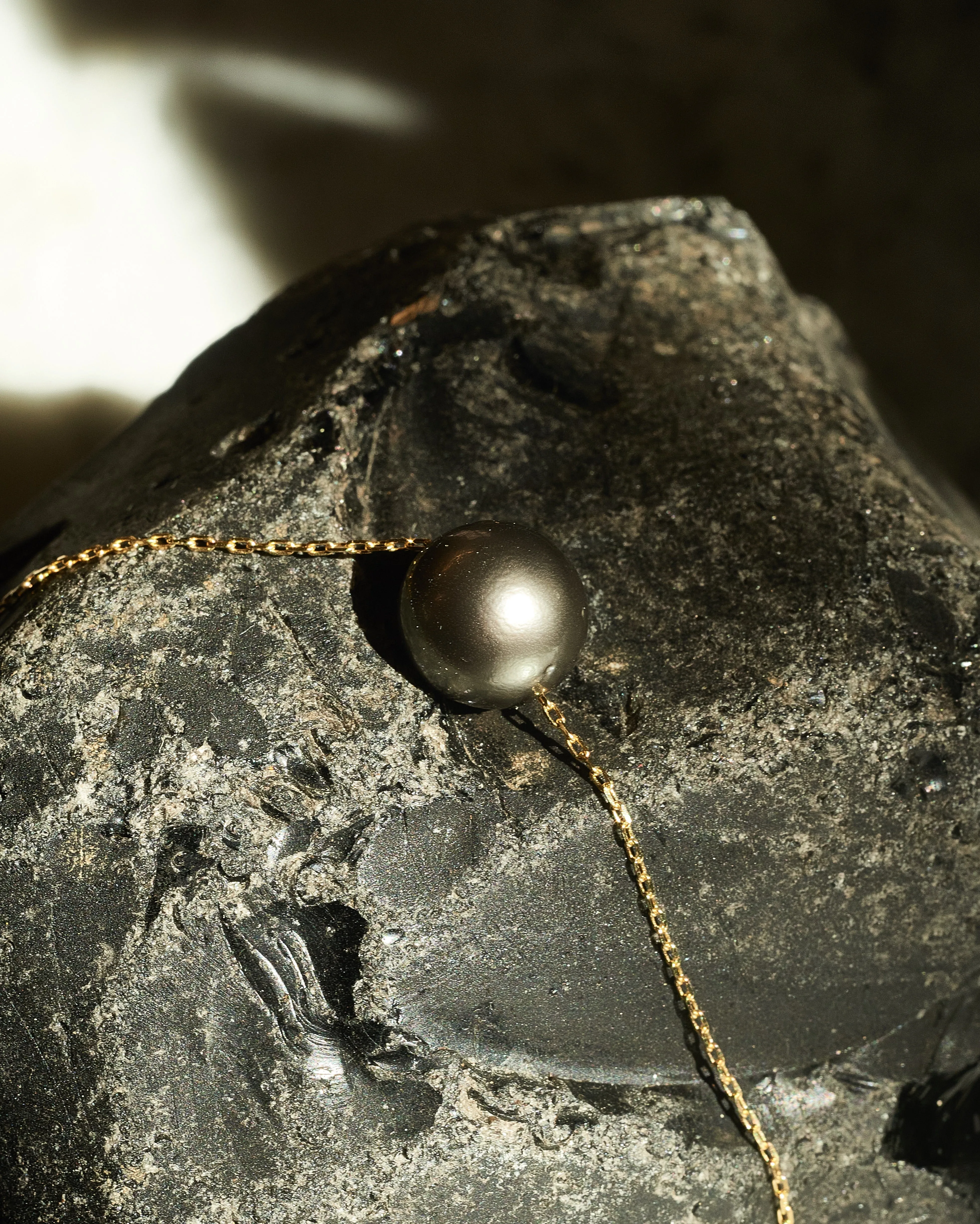 Grey Tahitian Floating Pearl Necklace