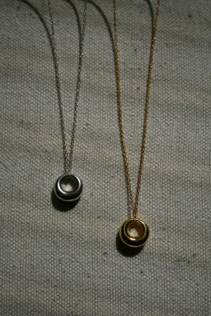 Kaye Circle Necklace