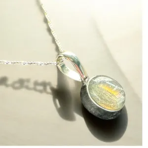 Labradorite solid 925 Sterling Silver Necklace