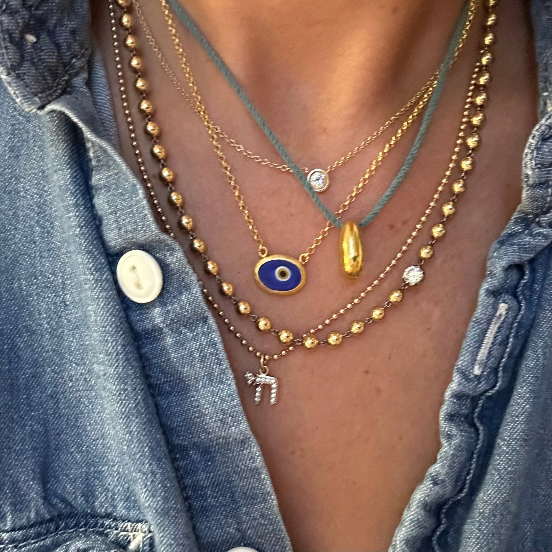 Lilac Protection Juju Evil Eye Choker in 18K Gold