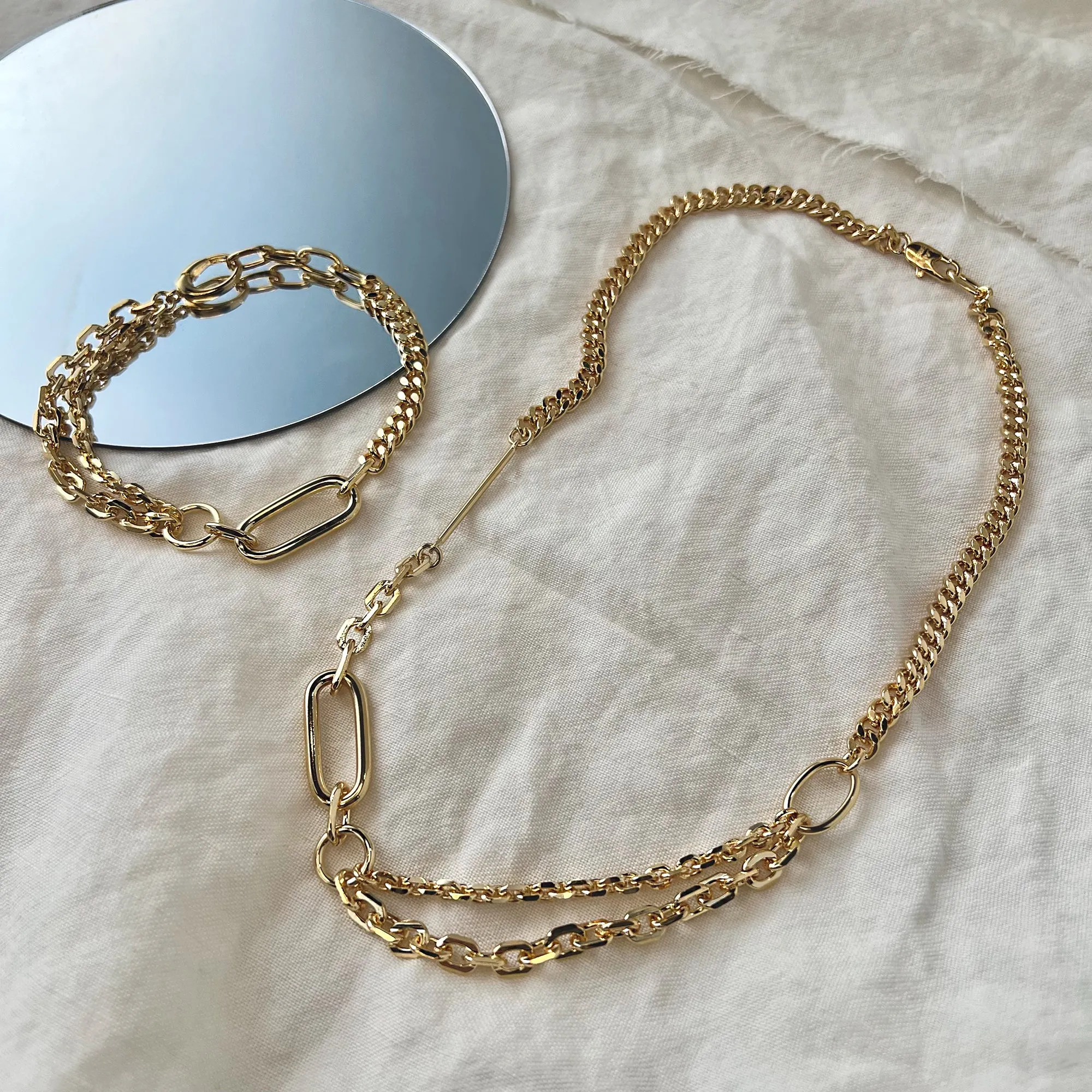 Maisie Set in Gold