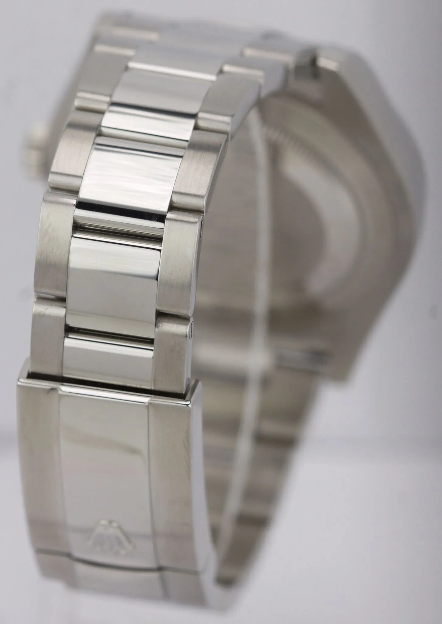 MINT 2016 Rolex DateJust II 41mm 116300 Silver Smooth Stainless Oyster Watch