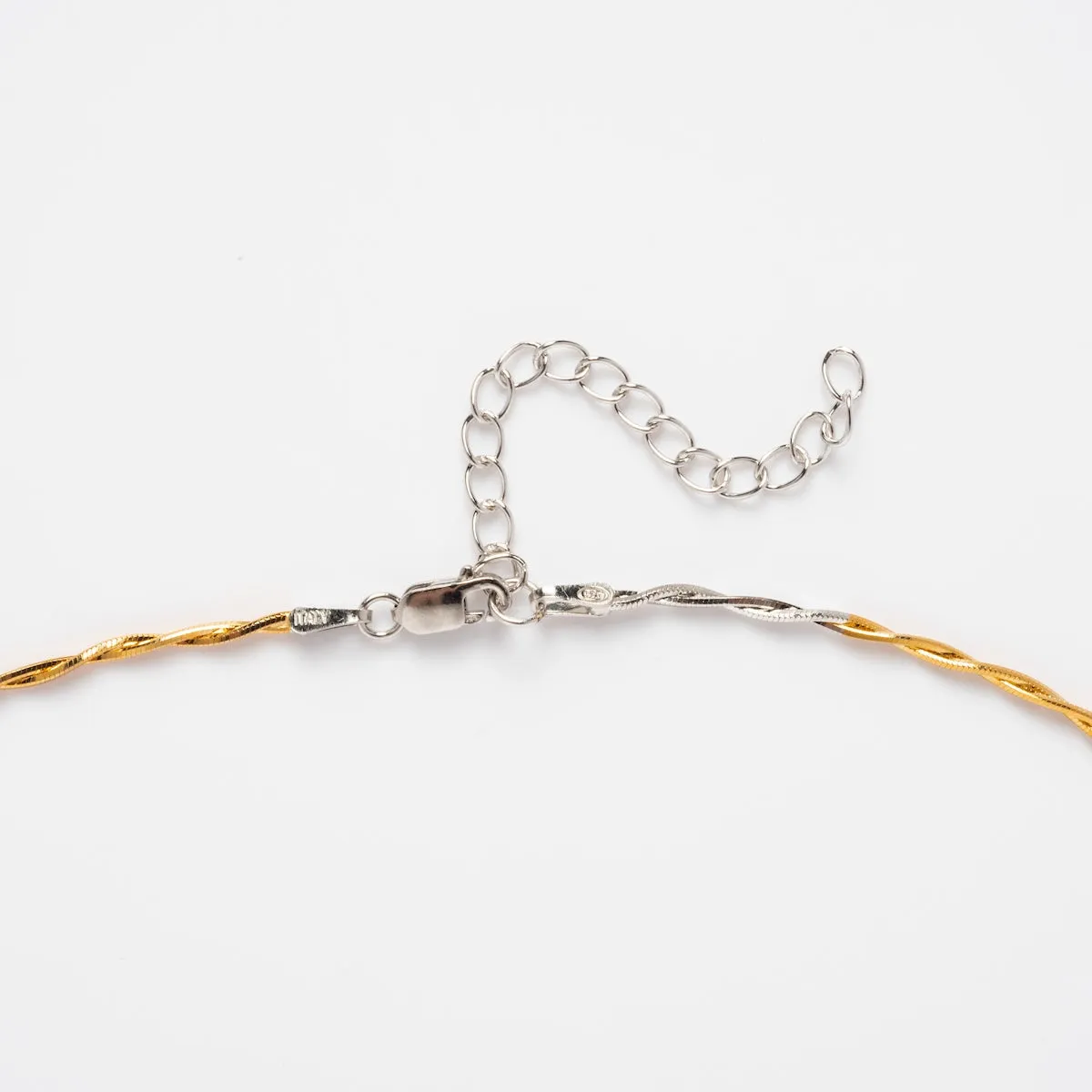 Mixed Metal Twisted Chain