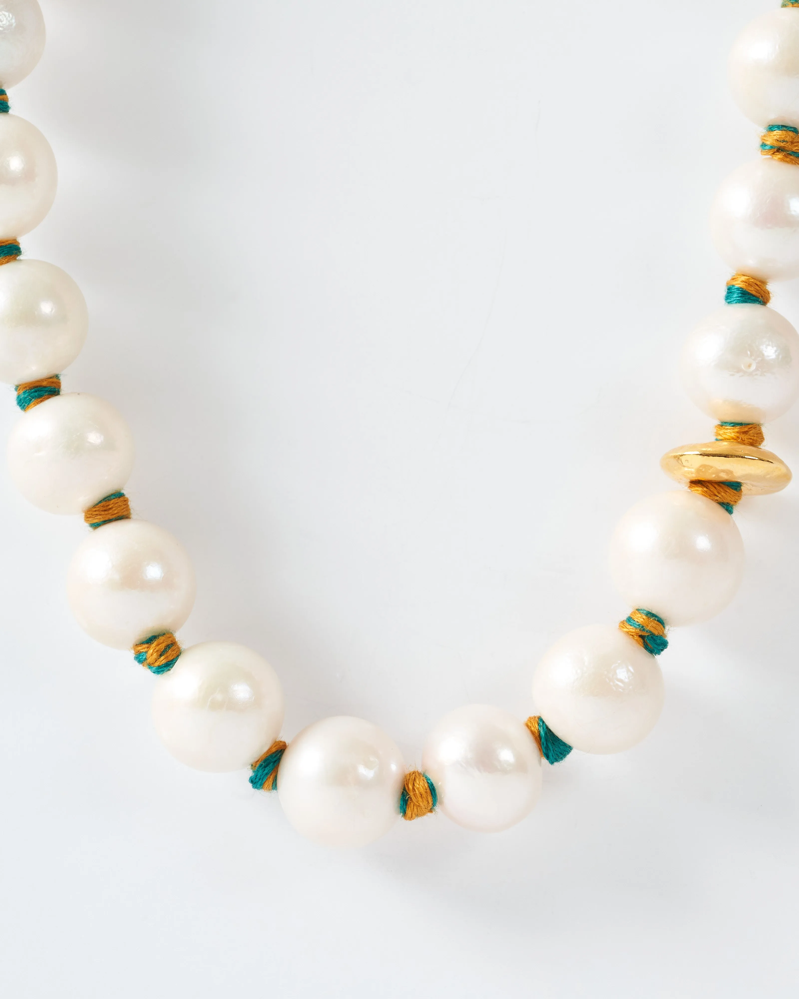 pacifica pearl collar necklace