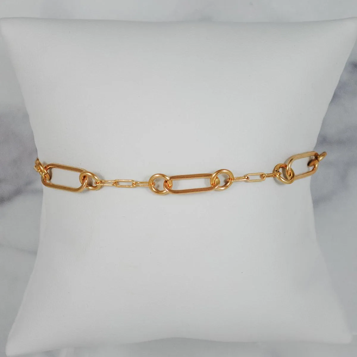 Paperclip Link Floating Bracelet - Gold-Filled