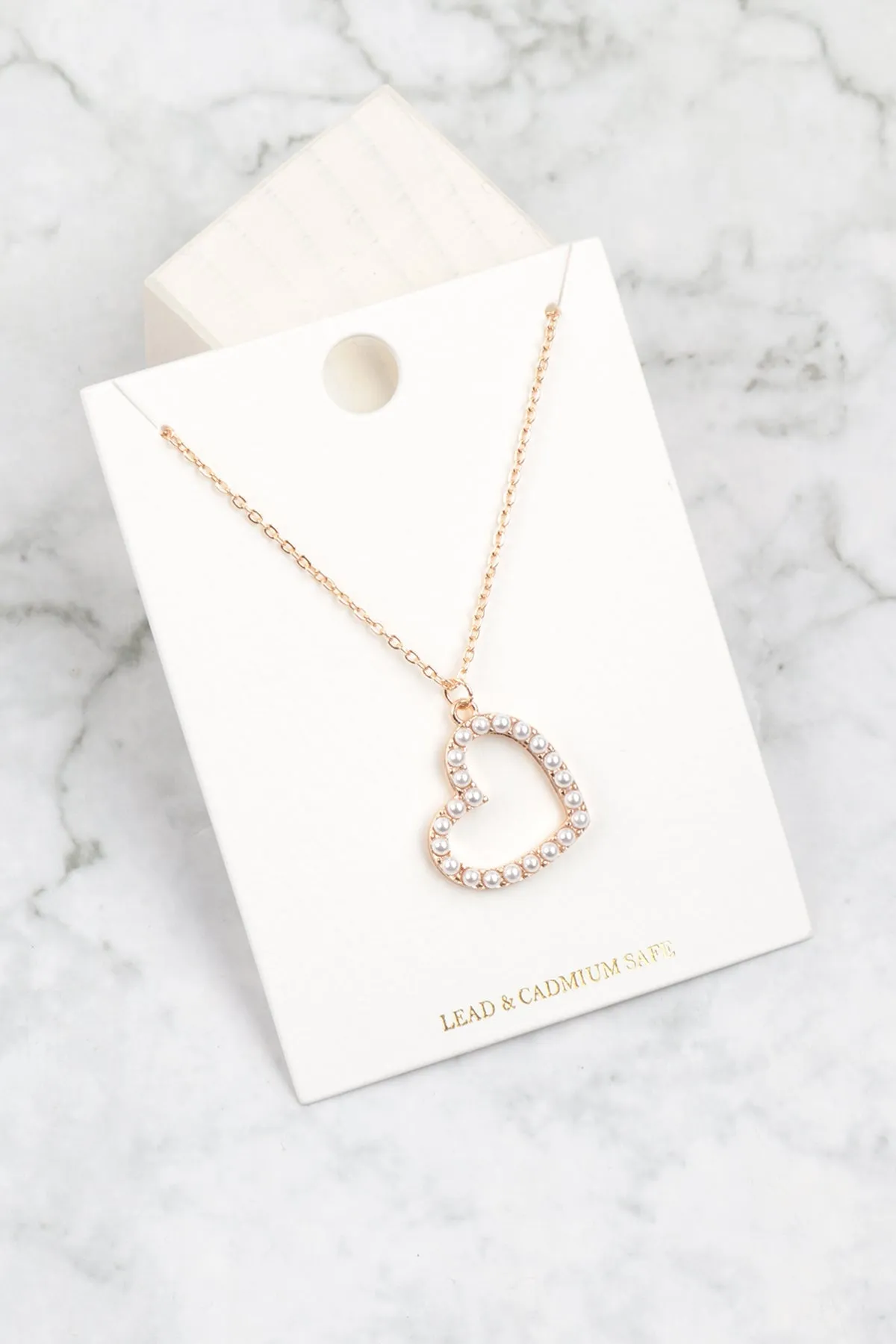 PEARL HEART PENDANT NECKLACE