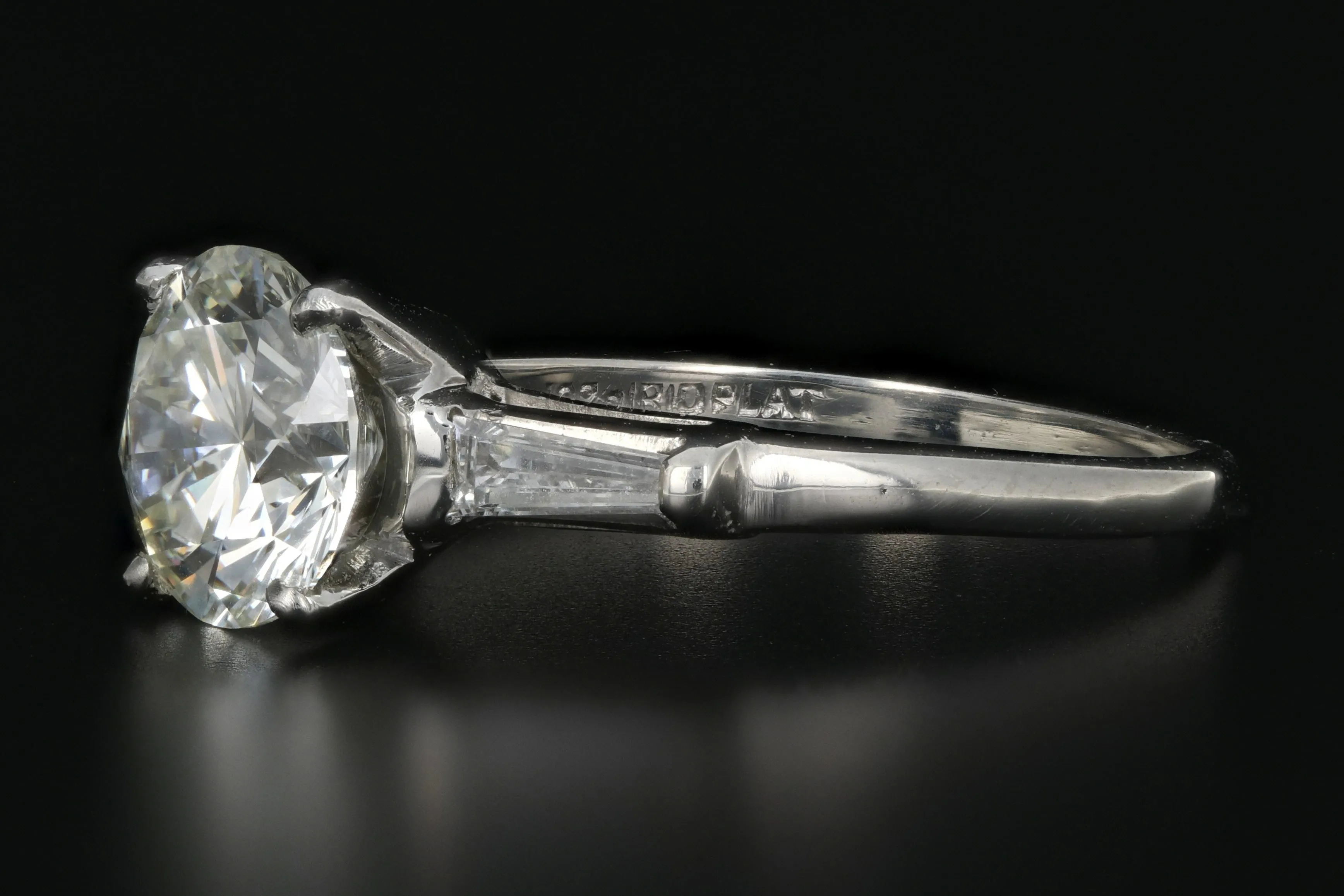 Platinum GIA Cetified 2.01 Carat Round Diamond Engagement Ring