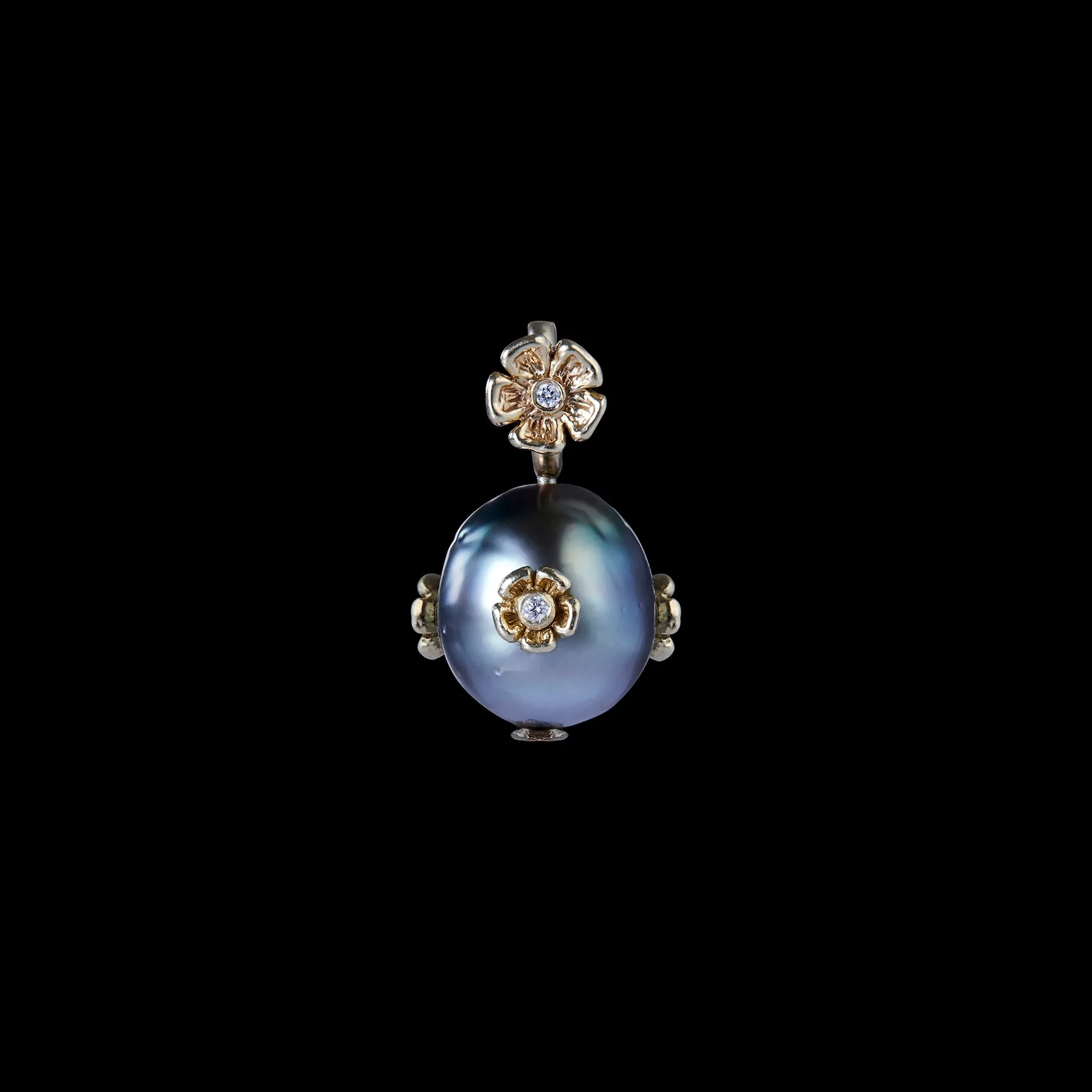 PRIMROSE MARIS TAHITIAN SEMI BAROQUE PEARL PENDANT ONE-OF-A-KIND