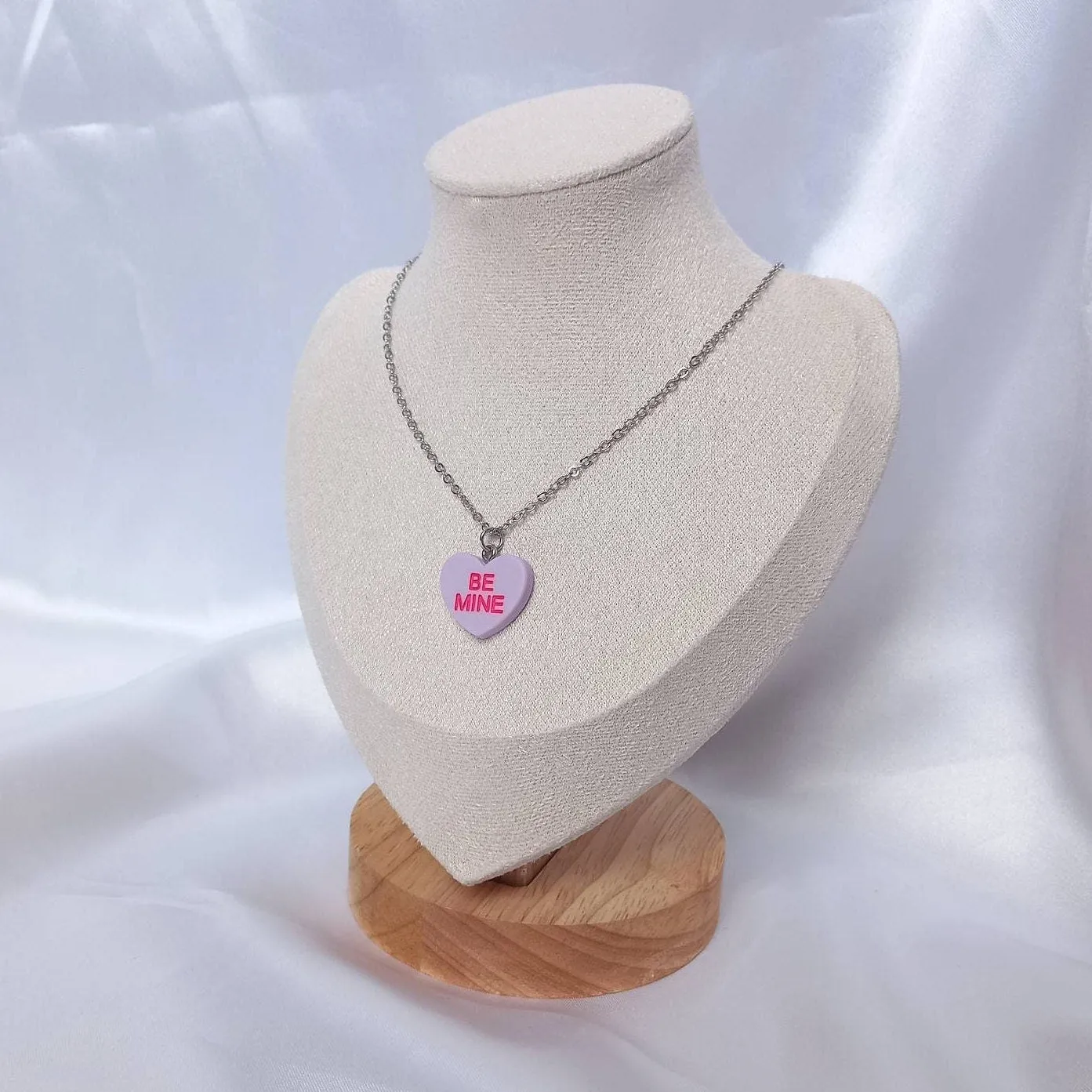 Purple & Silver Retro Heart Necklace - Purple Jewellery,Silver Necklaces In The UK, Lilac Necklace, Heart Necklaces,70's Style Necklace