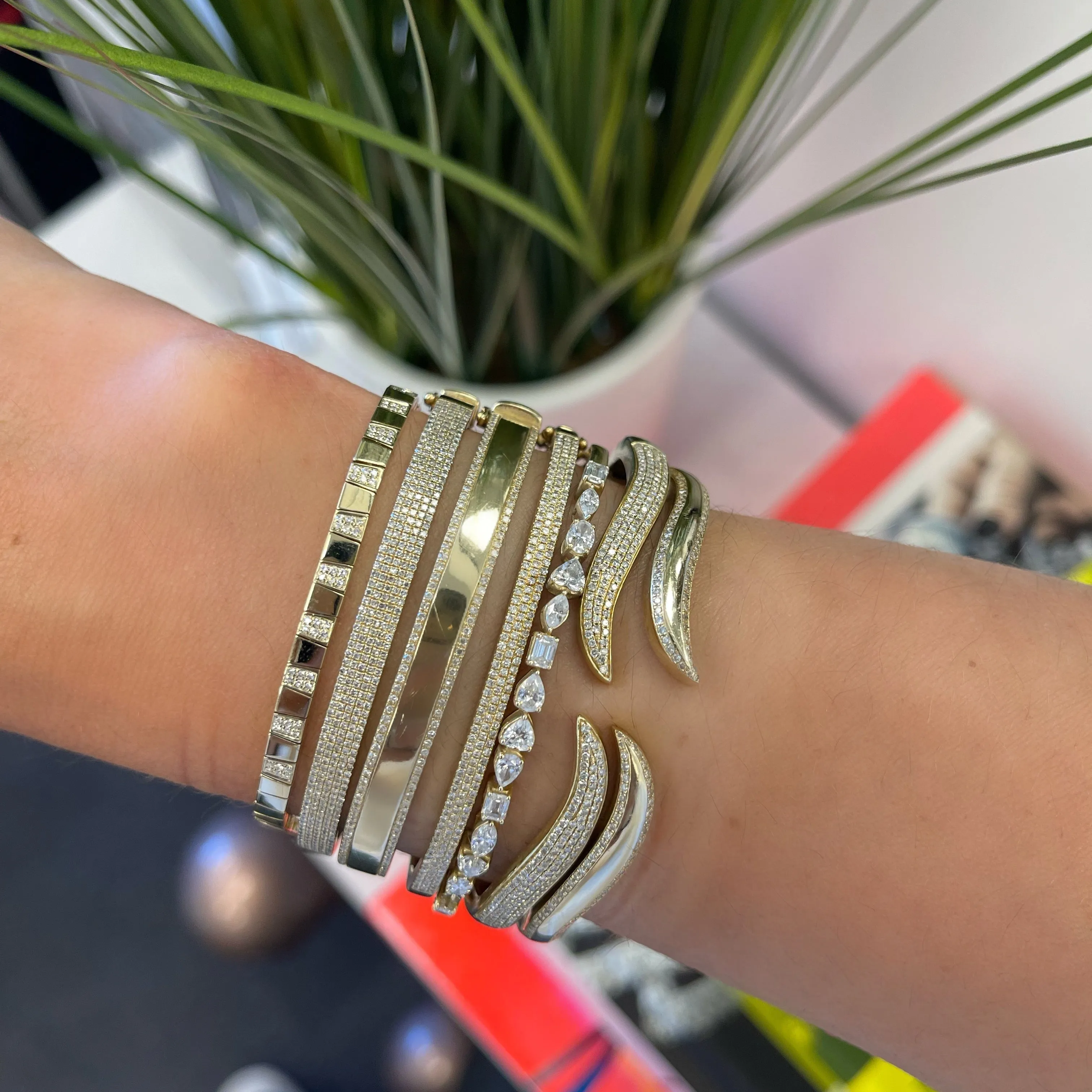 Pyramid Solid Bracelet
