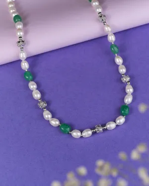 Rasvatta -The Olive Elegance Pearls And Beads Necklace