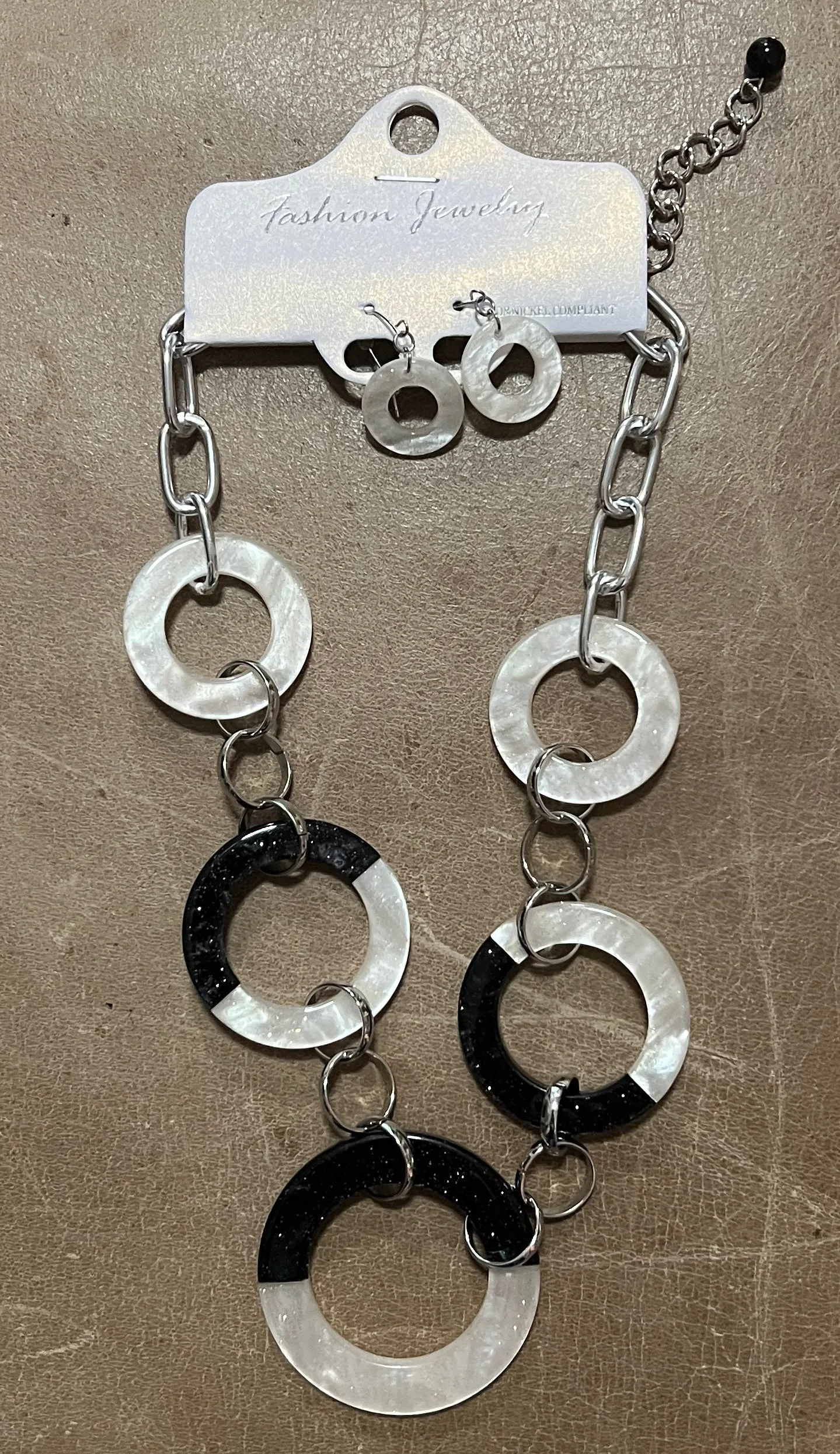 Resin circle necklaces