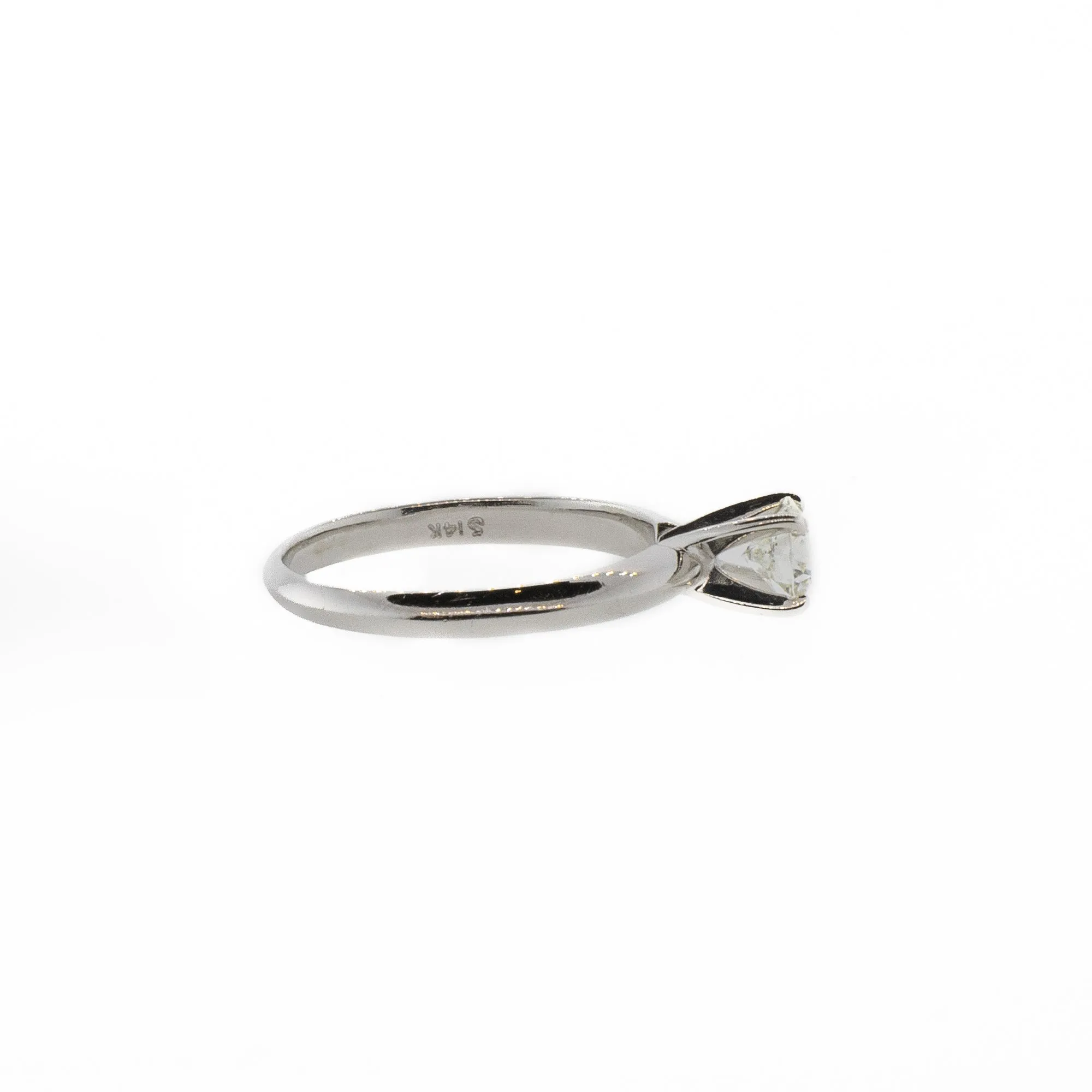 Round Brilliant Cut Diamond Solitaire White Gold Ring